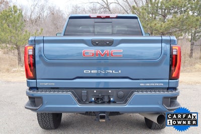 2025 GMC Sierra 2500HD Denali Crew Cab 4WD