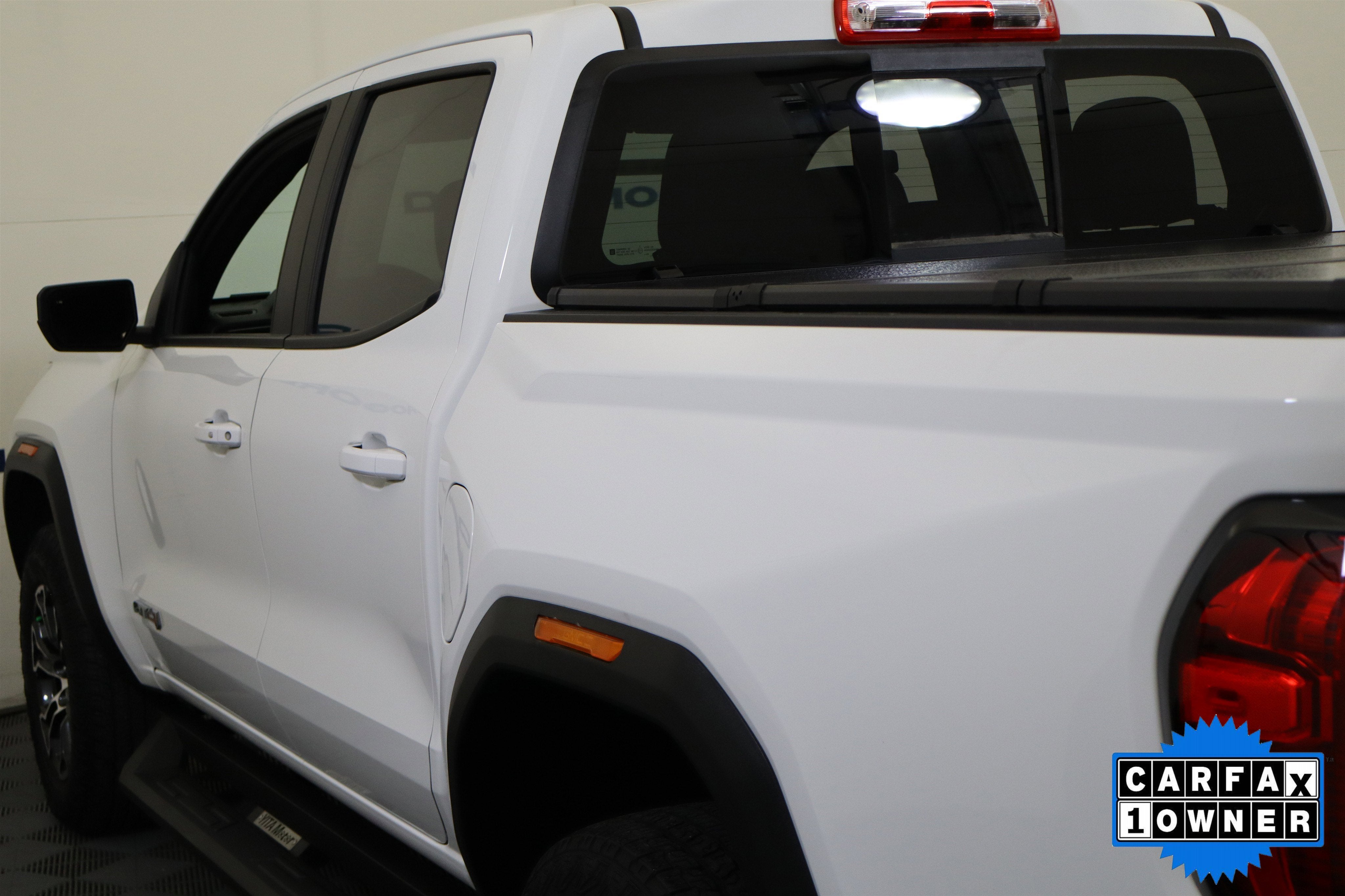 2024 GMC Canyon 4WD AT4 Crew Cab