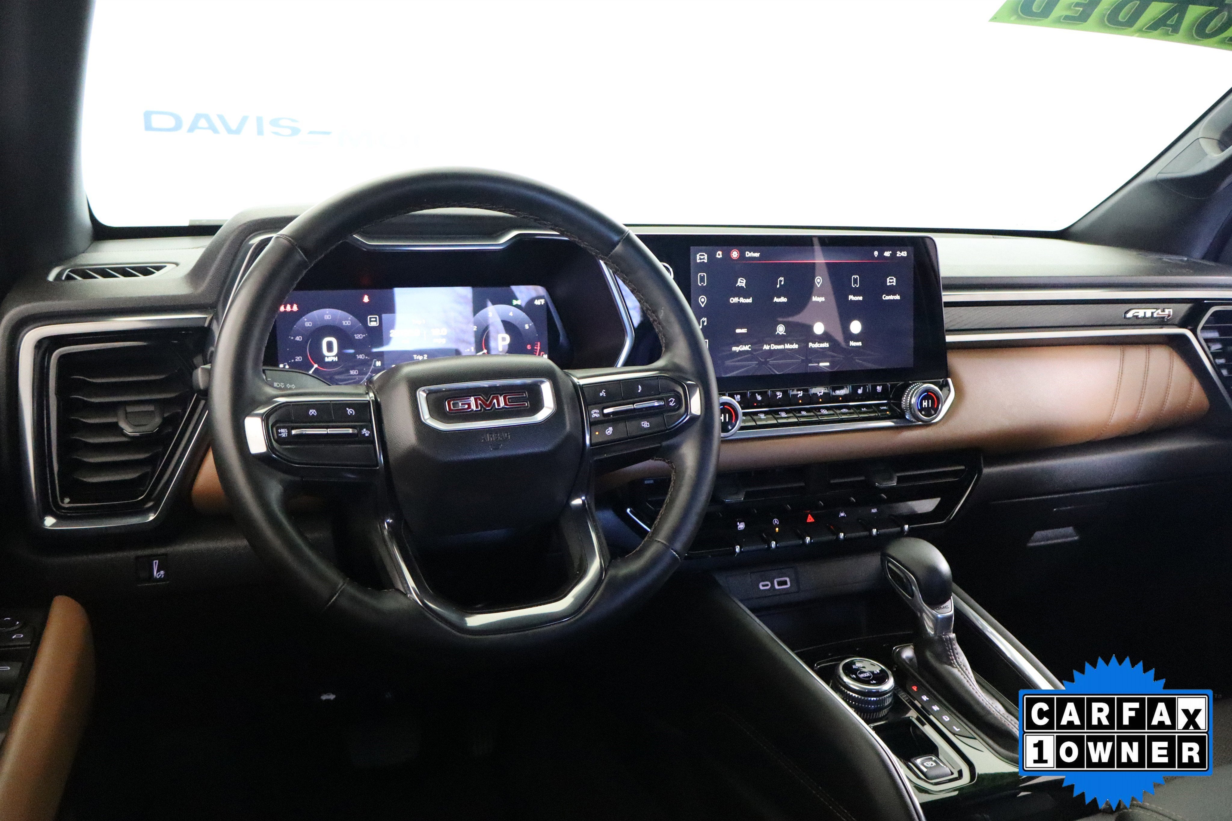 2024 GMC Canyon 4WD AT4 Crew Cab