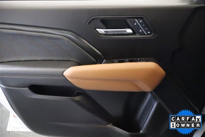 2024 GMC Canyon 4WD AT4 Crew Cab