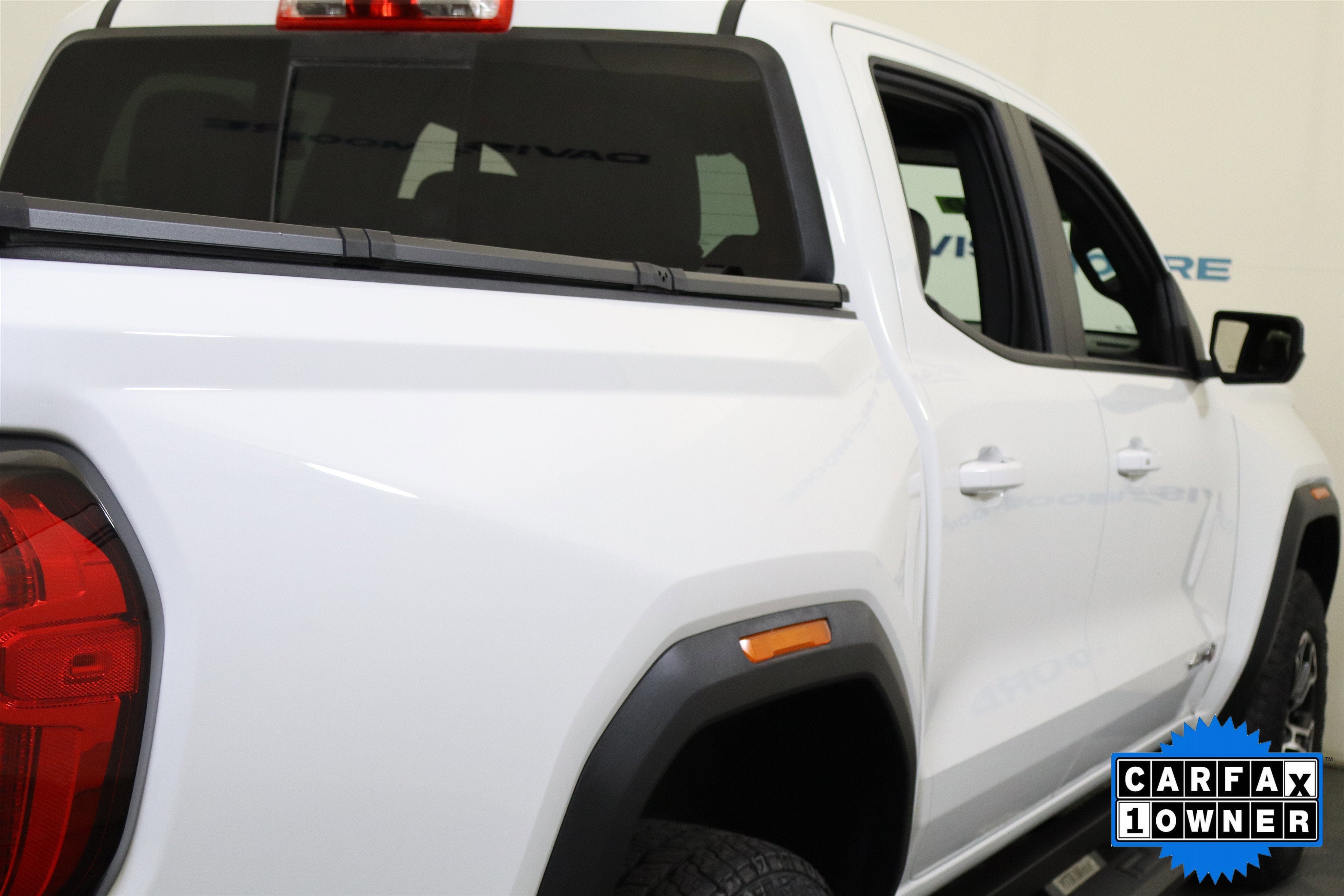 2024 GMC Canyon 4WD AT4 Crew Cab