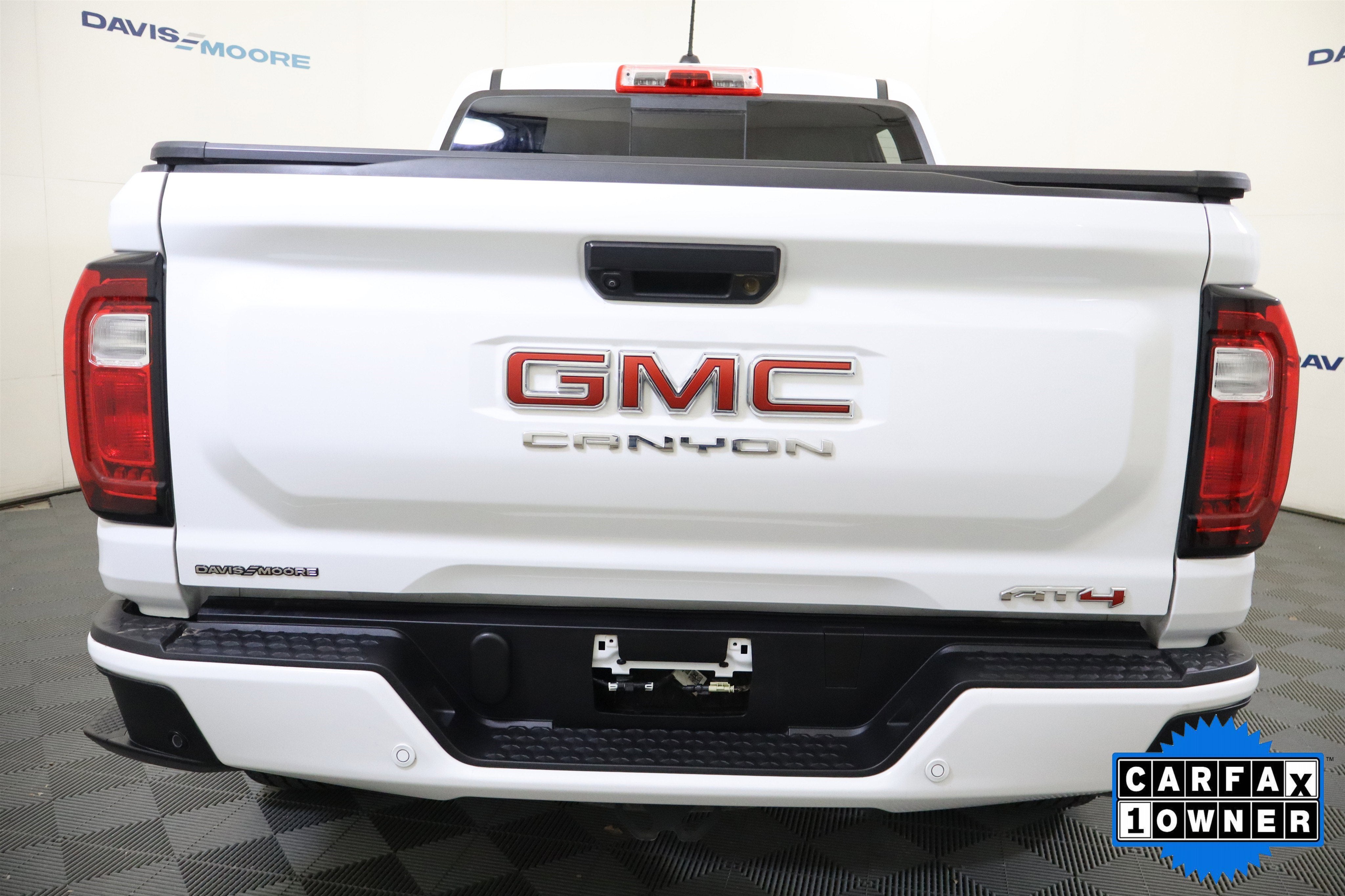2024 GMC Canyon 4WD AT4 Crew Cab