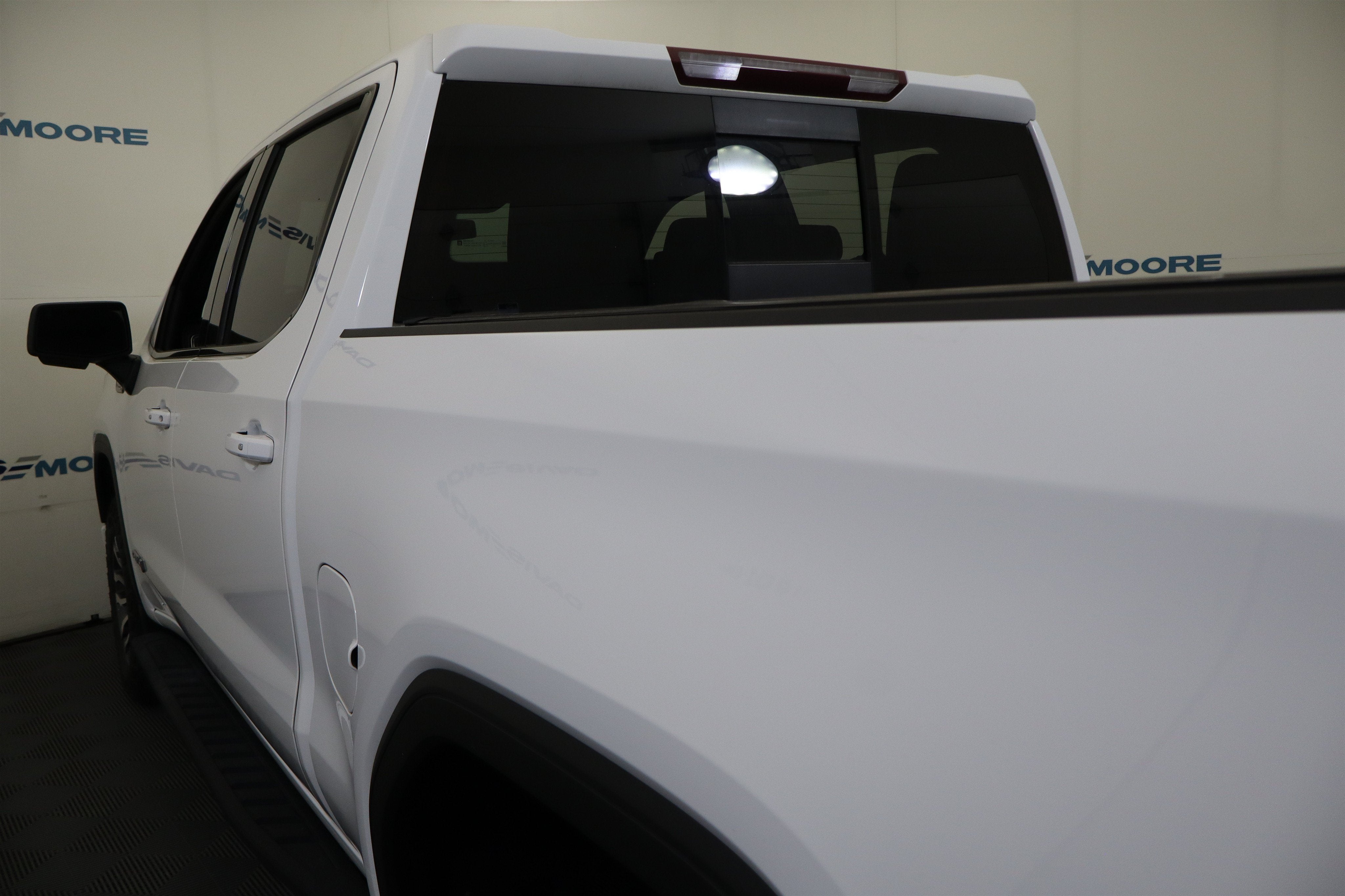 2021 GMC Sierra 1500 AT4 Crew Cab 4WD