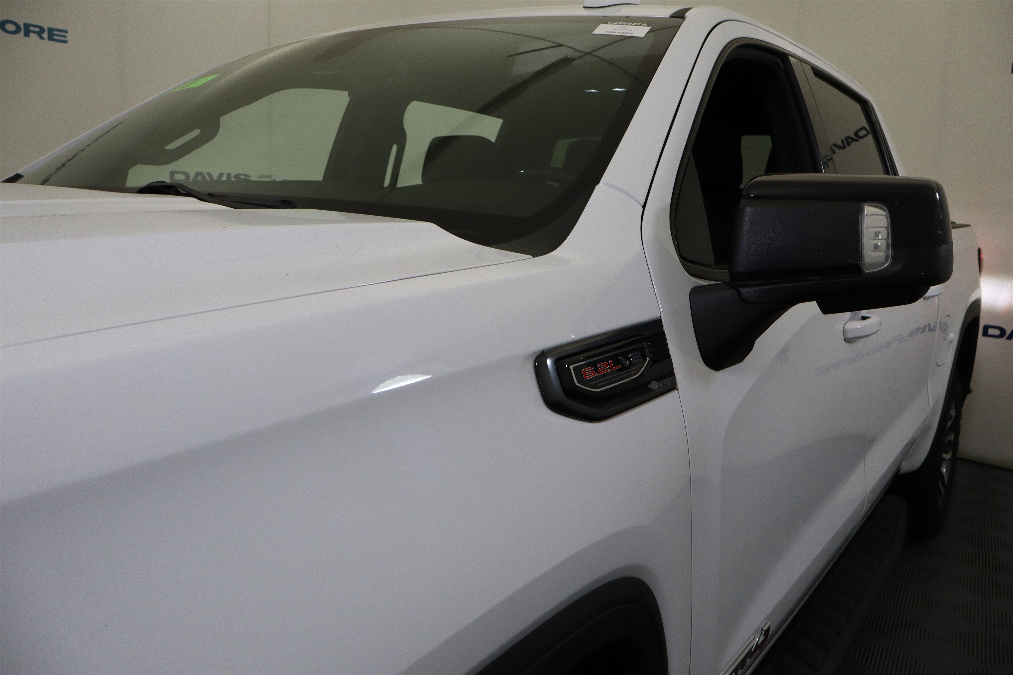 2021 GMC Sierra 1500 AT4 Crew Cab 4WD