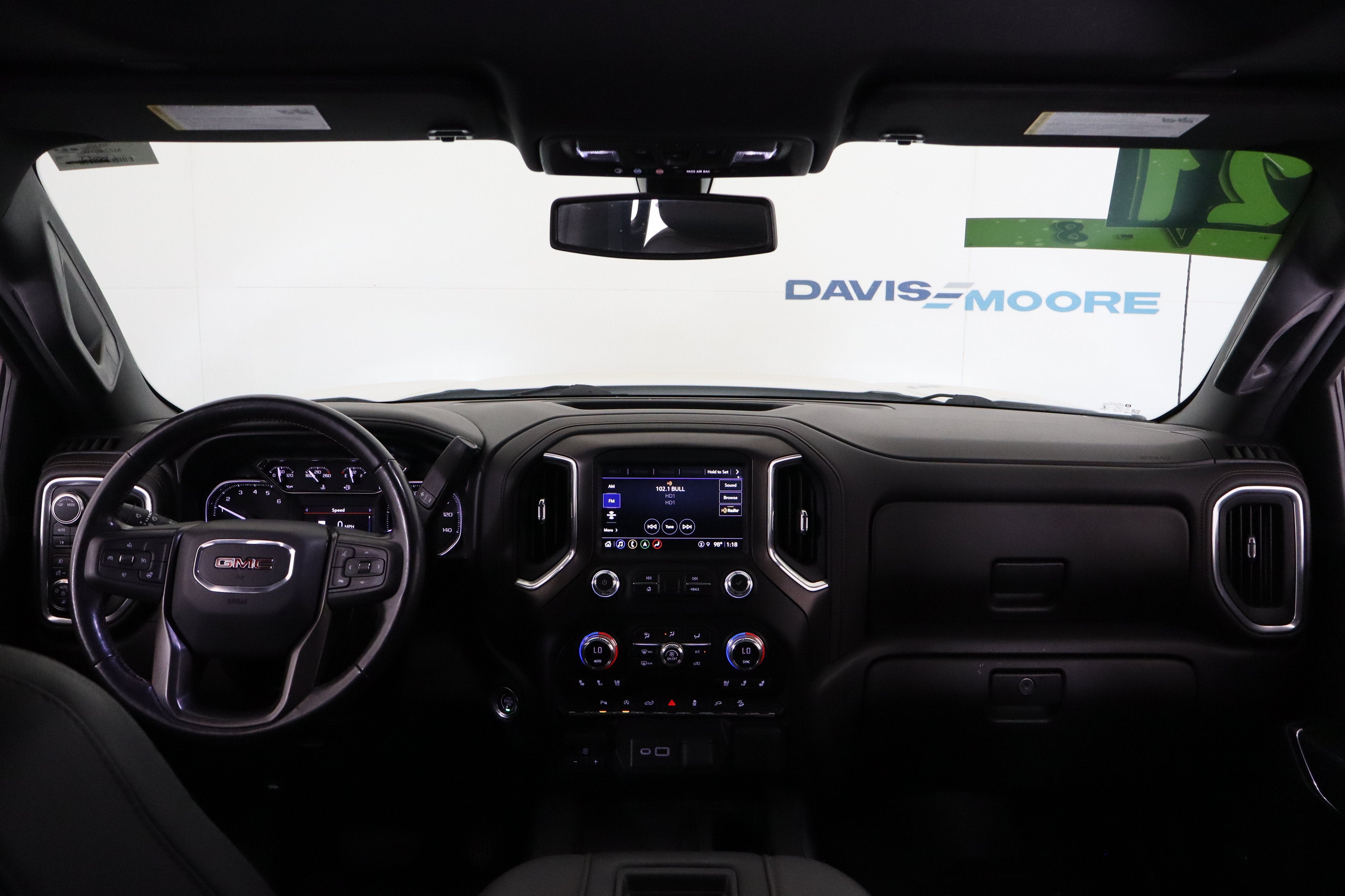 2021 GMC Sierra 1500 AT4 Crew Cab 4WD