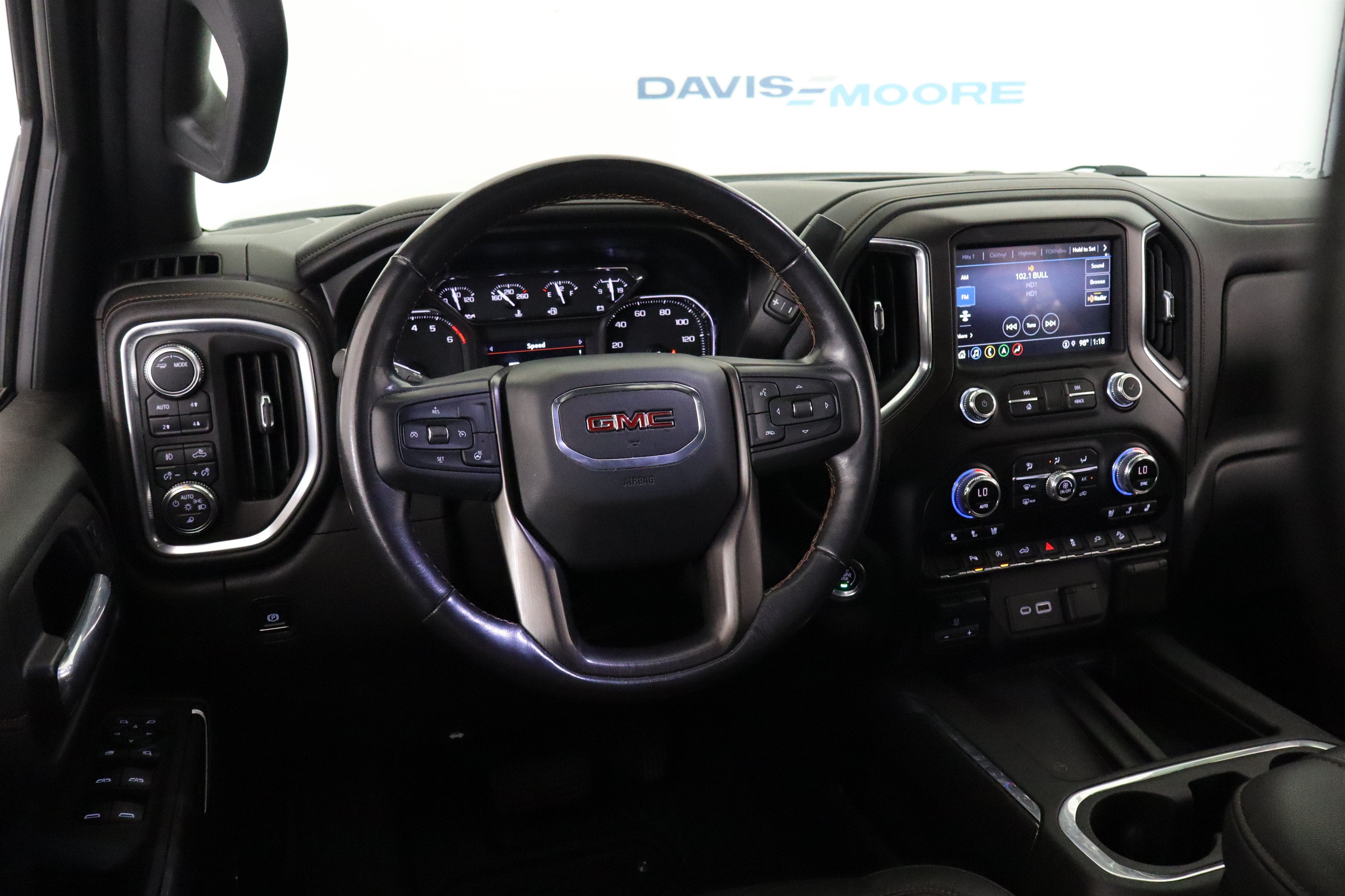 2021 GMC Sierra 1500 AT4 Crew Cab 4WD