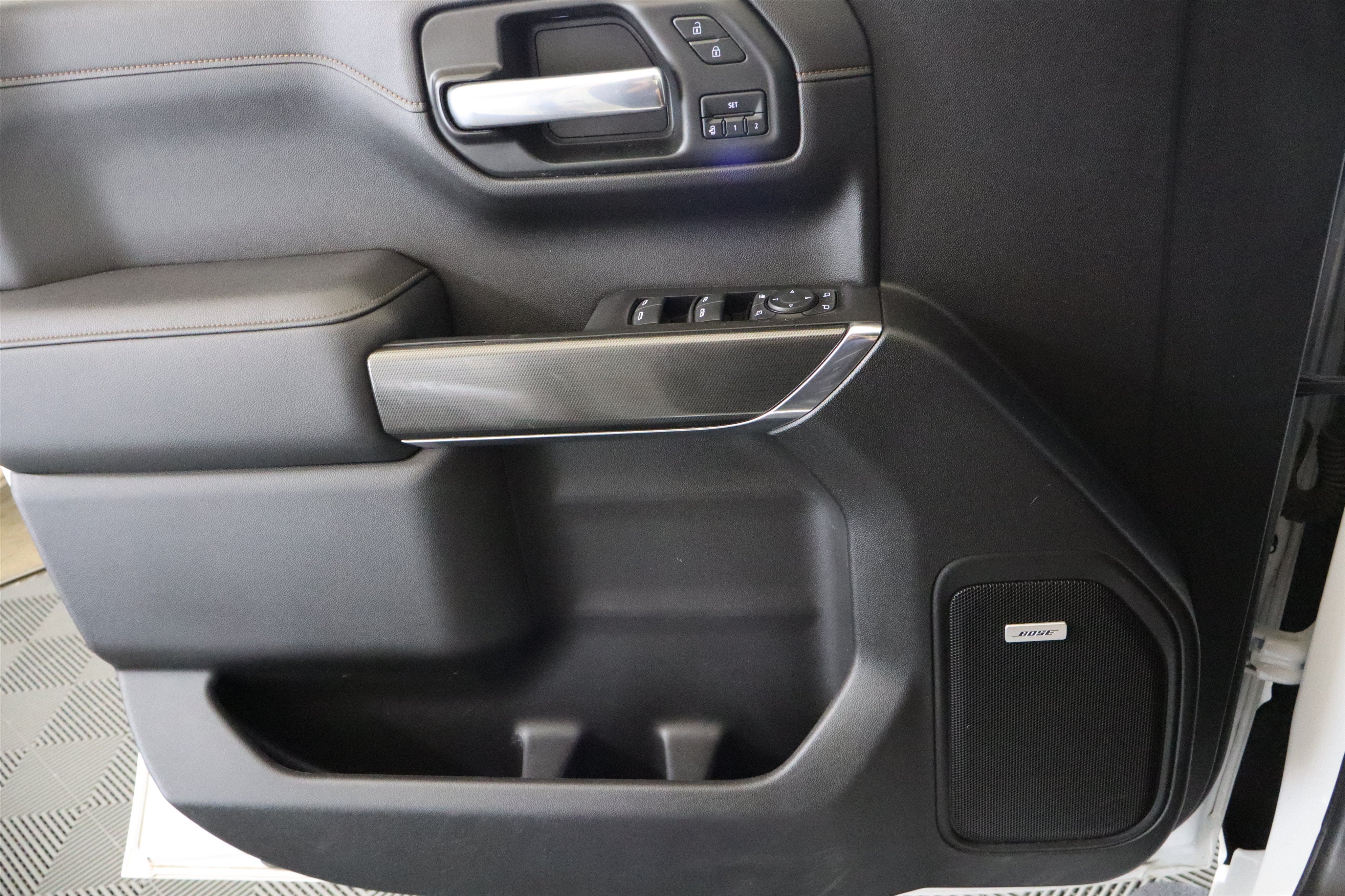 2021 GMC Sierra 1500 AT4 Crew Cab 4WD