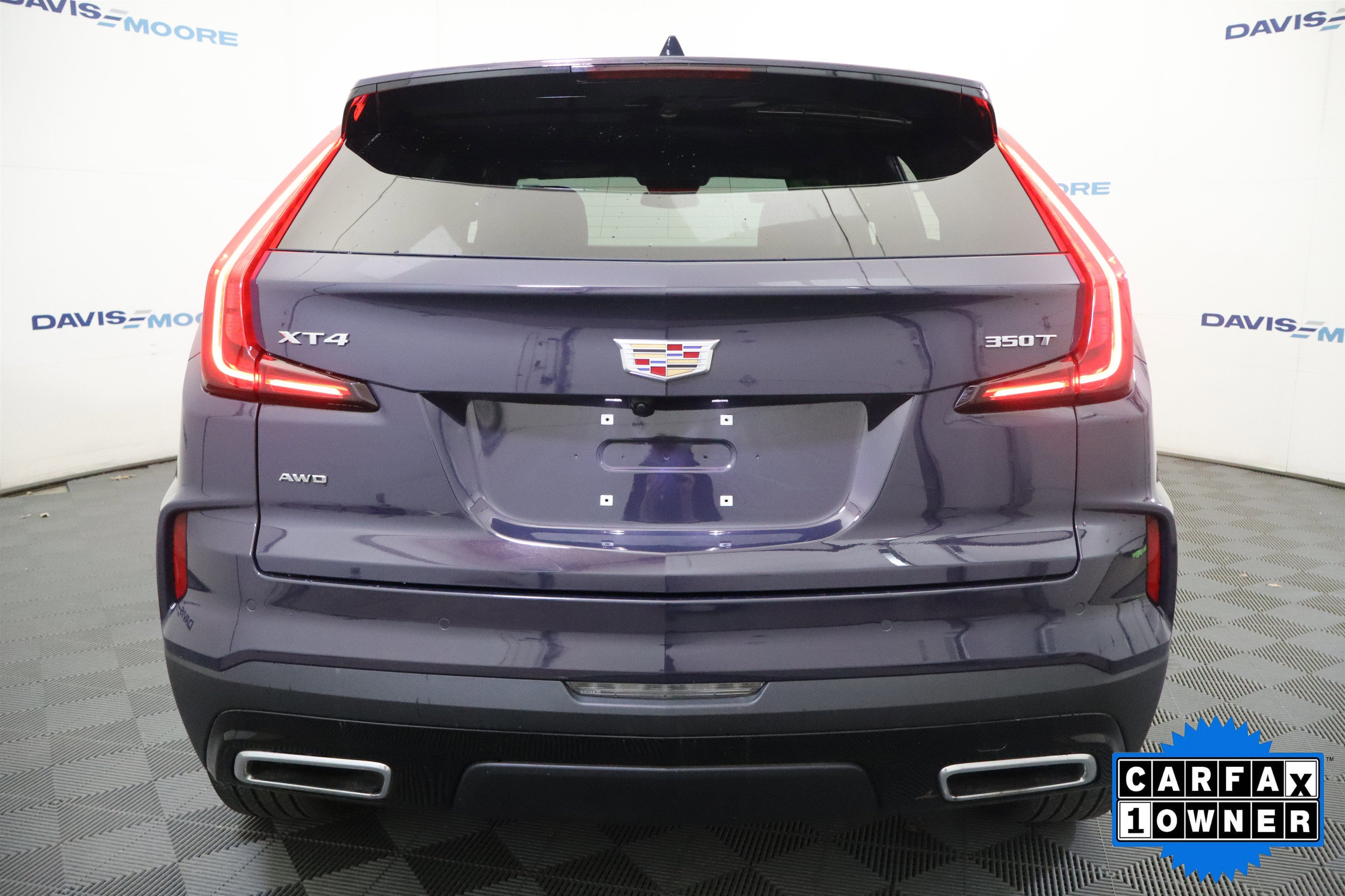 2025 Cadillac XT4 AWD Premium Luxury