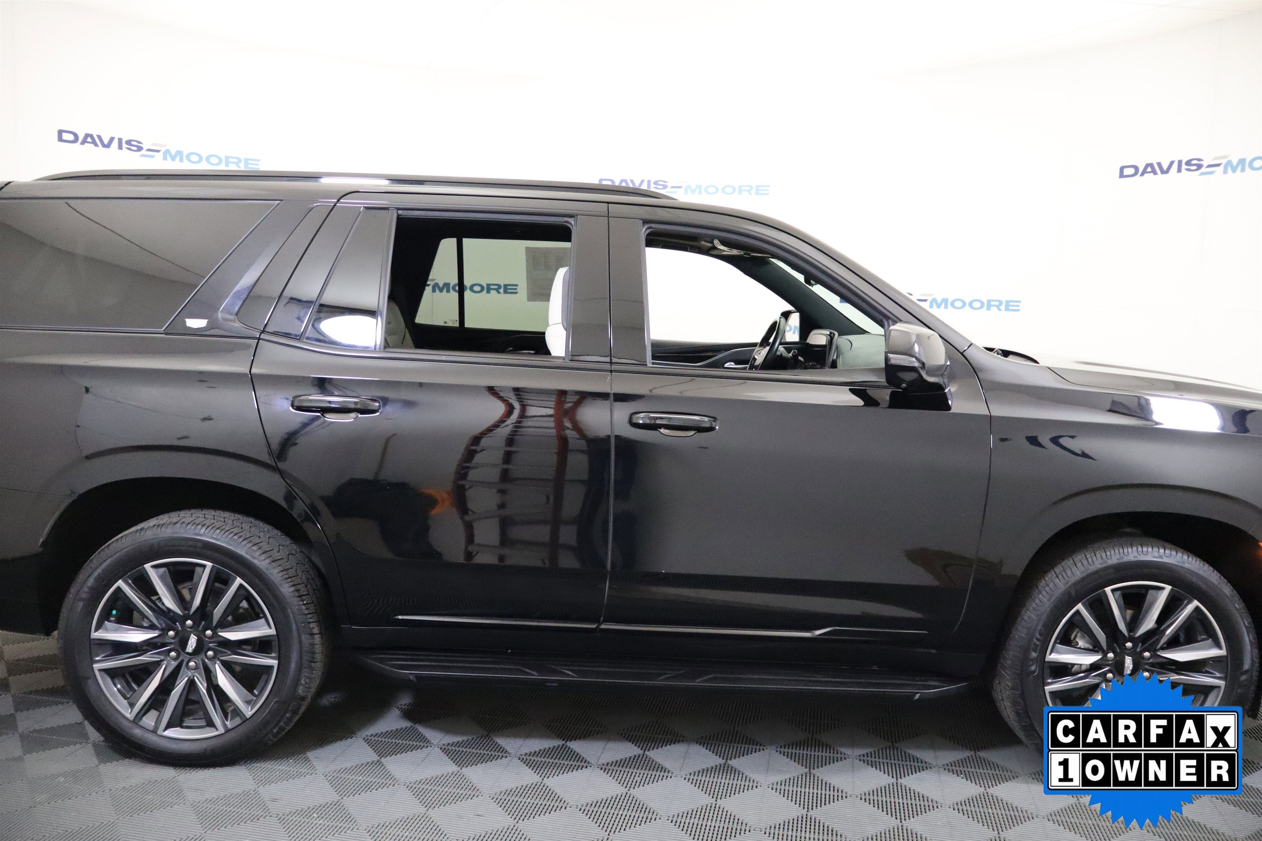 2024 Cadillac Escalade 4WD Sport