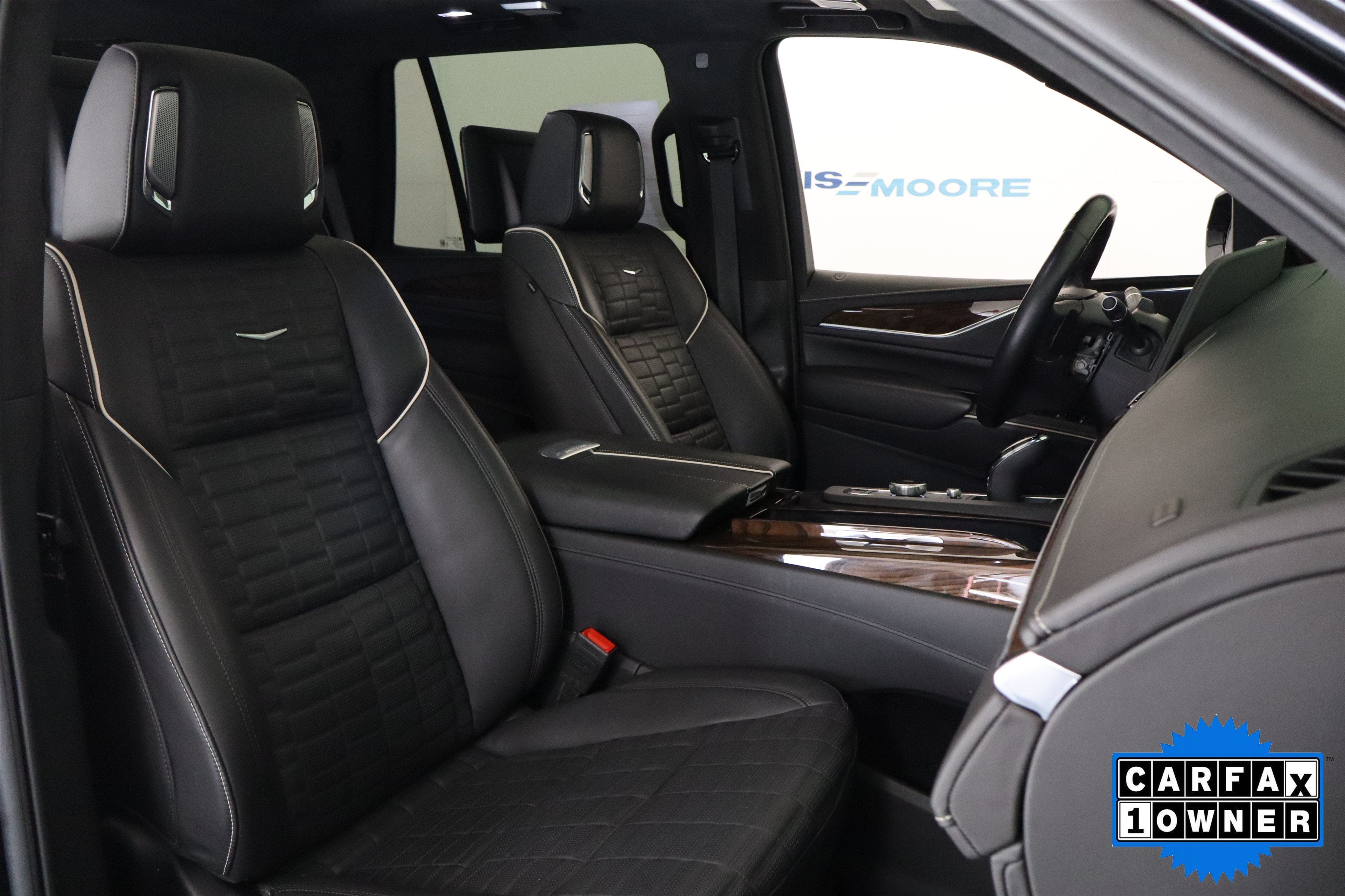 2024 Cadillac Escalade 4WD Sport Platinum