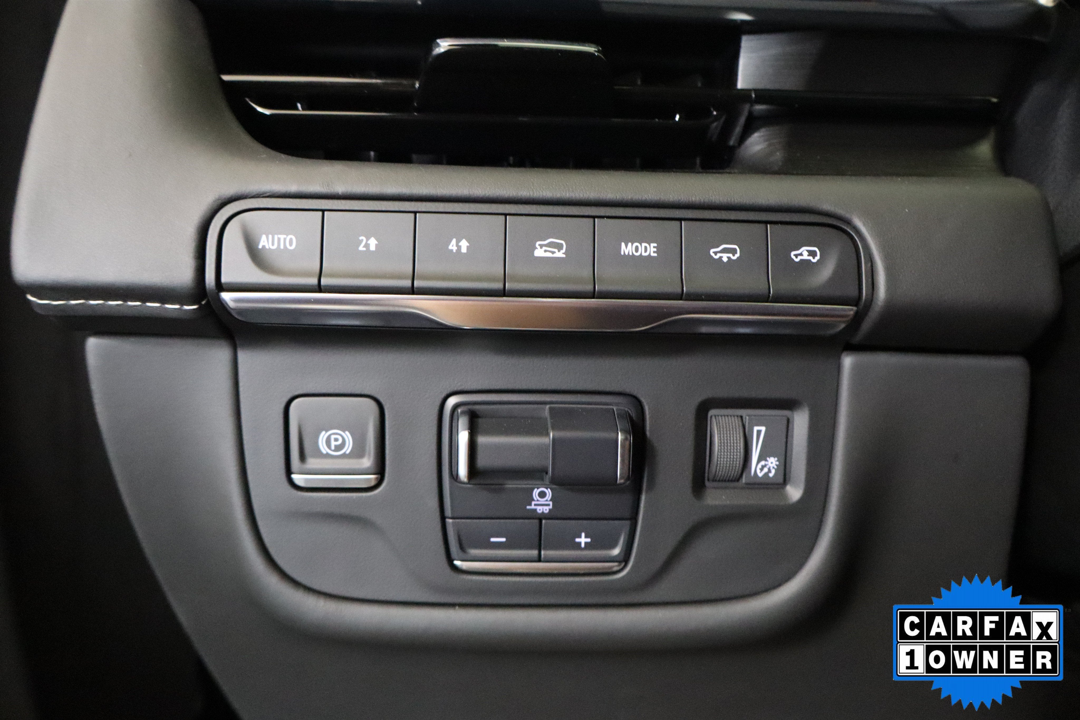 2024 Cadillac Escalade 4WD Sport Platinum