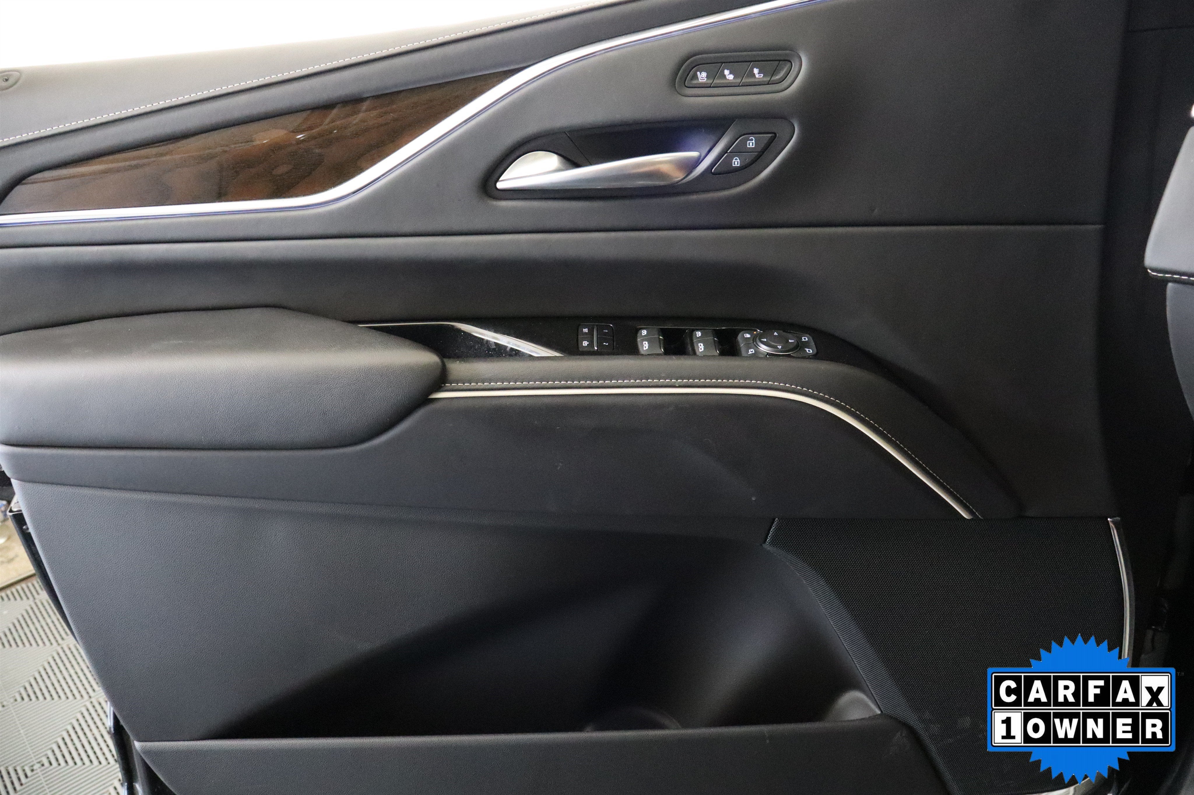 2024 Cadillac Escalade 4WD Sport Platinum
