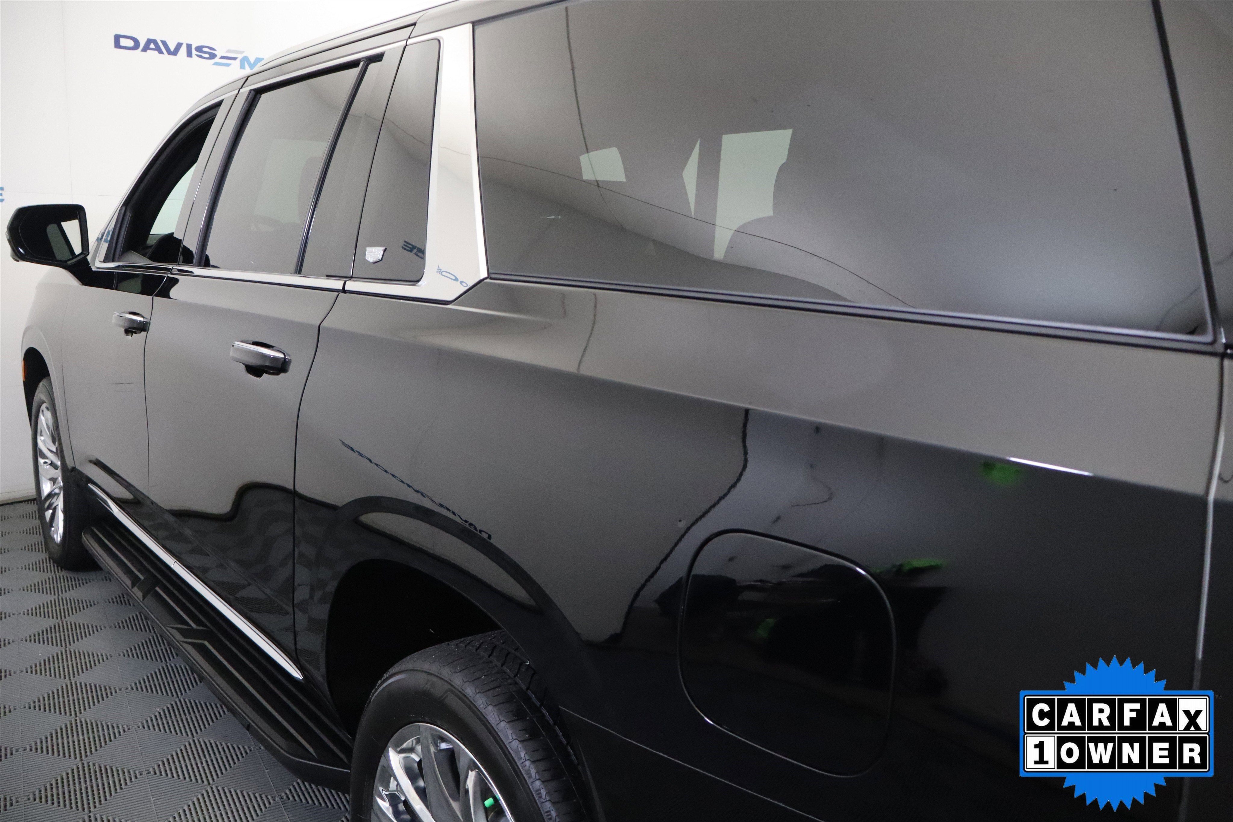 2023 Cadillac Escalade ESV 4WD Premium Luxury