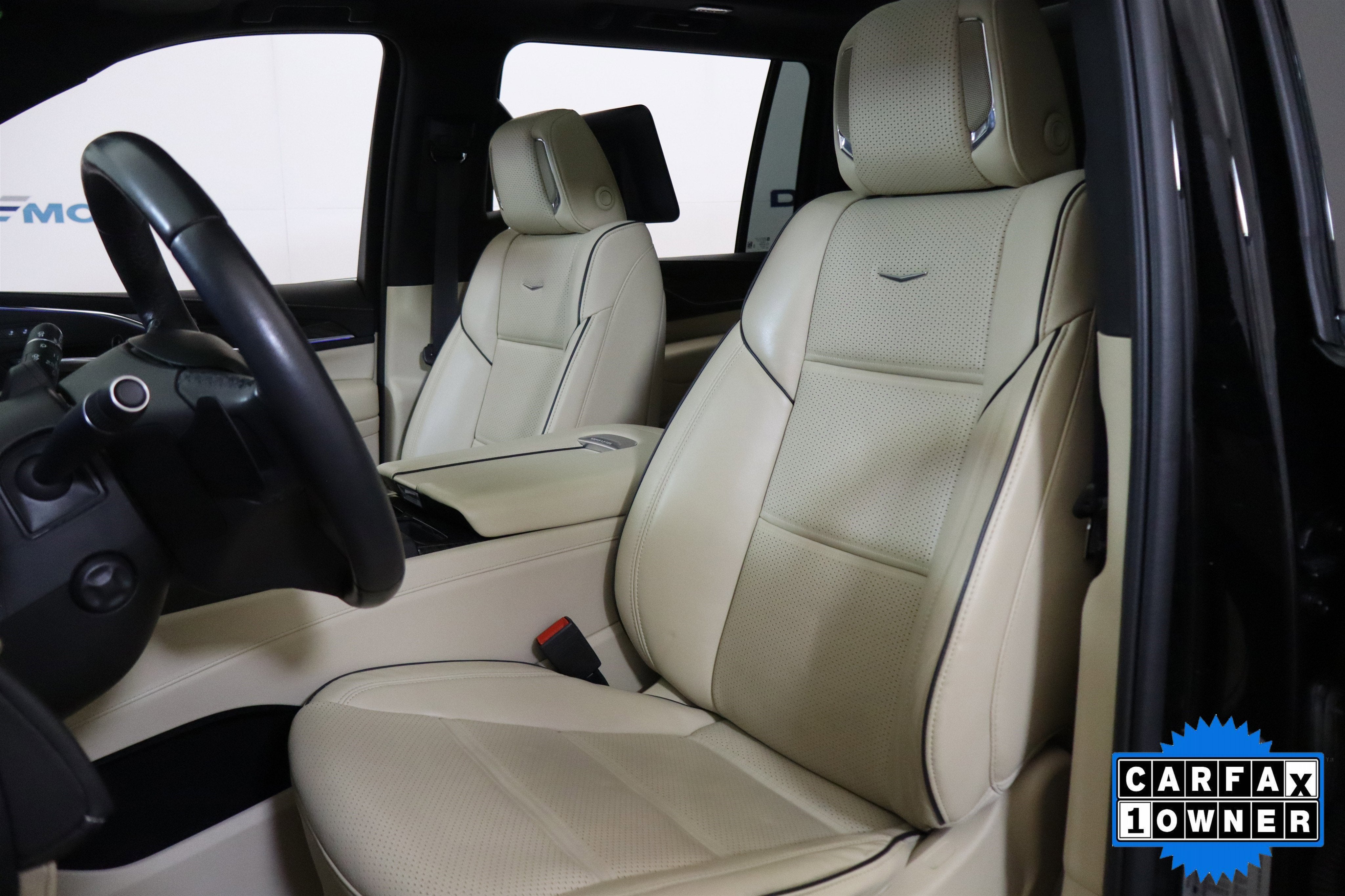 2023 Cadillac Escalade ESV 4WD Premium Luxury