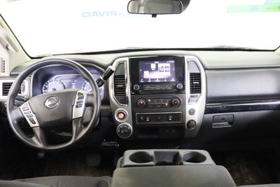 2021 Nissan Titan SV Crew Cab 4x4