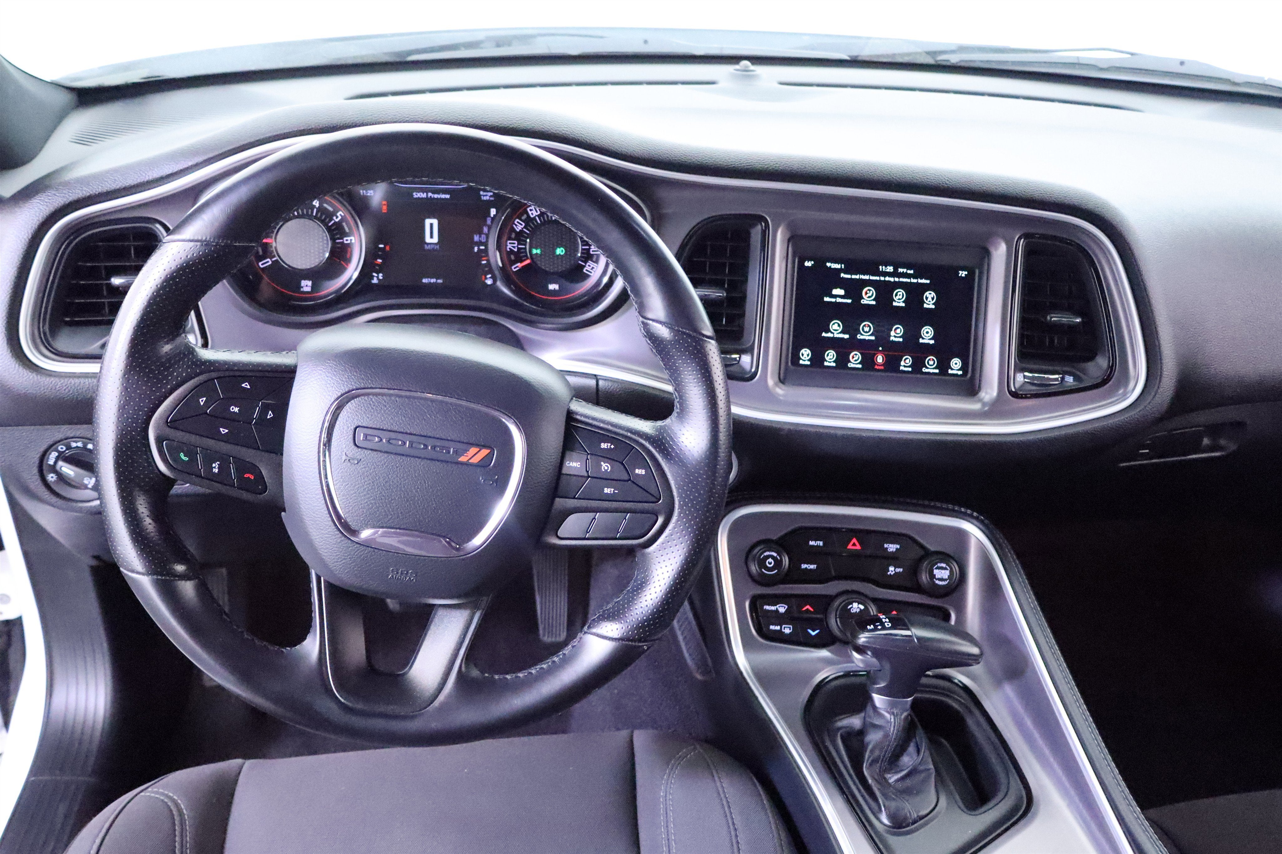 2022 Dodge Challenger SXT