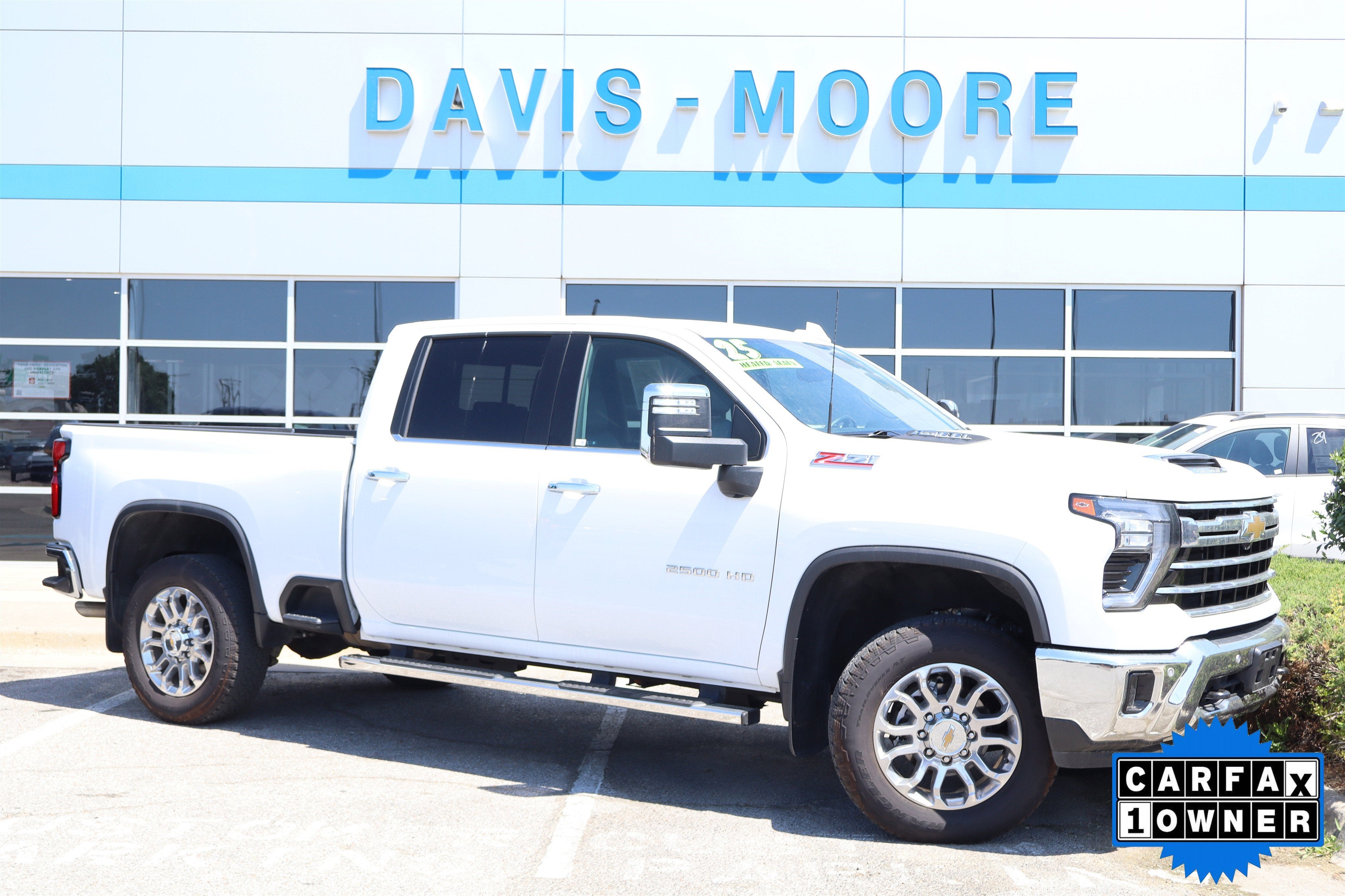 2025 Chevrolet Silverado 2500HD LTZ Crew Cab 4WD