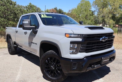 2025 Chevrolet Silverado 2500HD Custom Crew Cab 4WD
