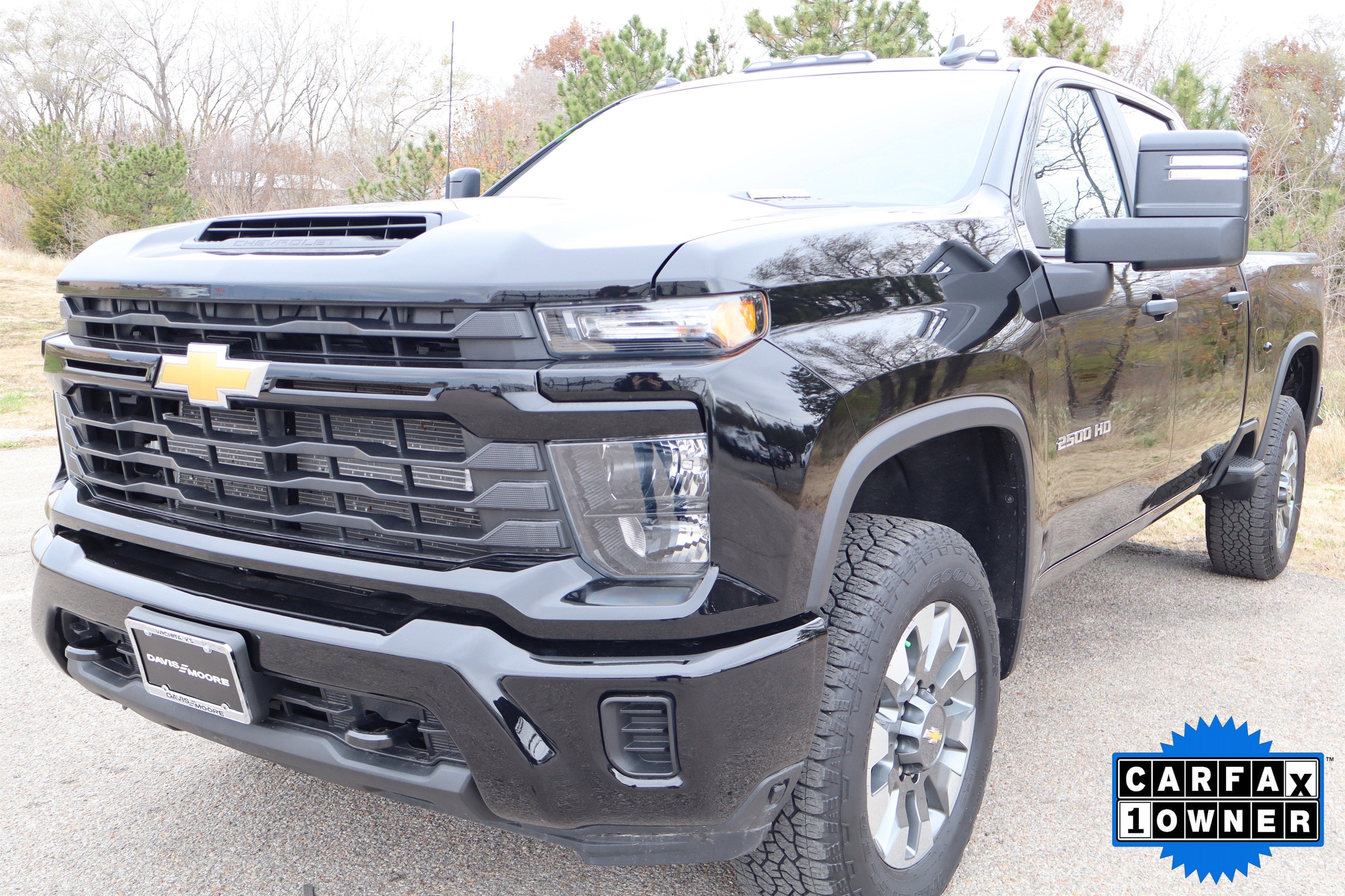 2024 Chevrolet Silverado 2500HD Custom Crew Cab 4WD