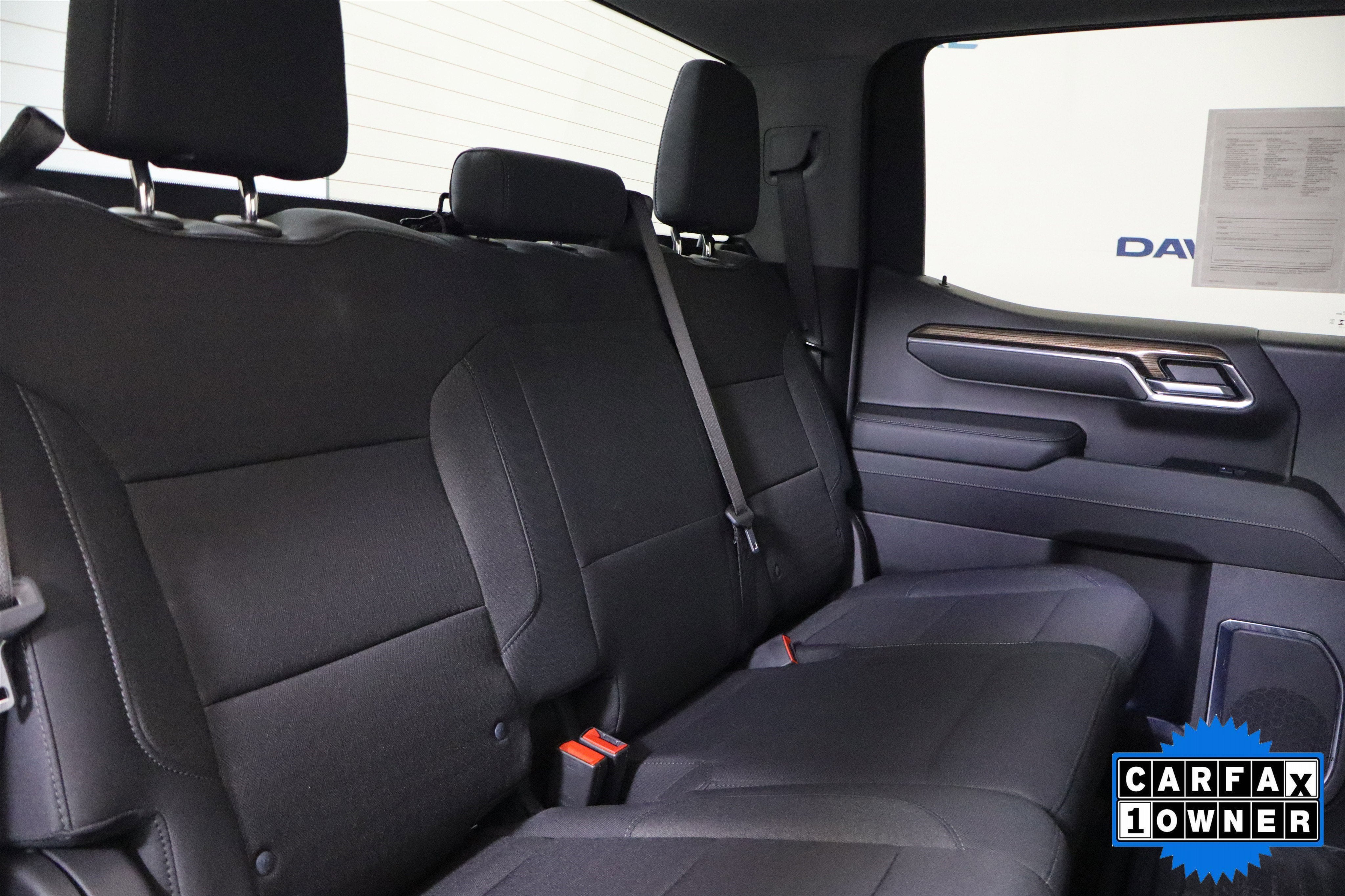 2024 Chevrolet Silverado 1500 LT Crew Cab 4WD