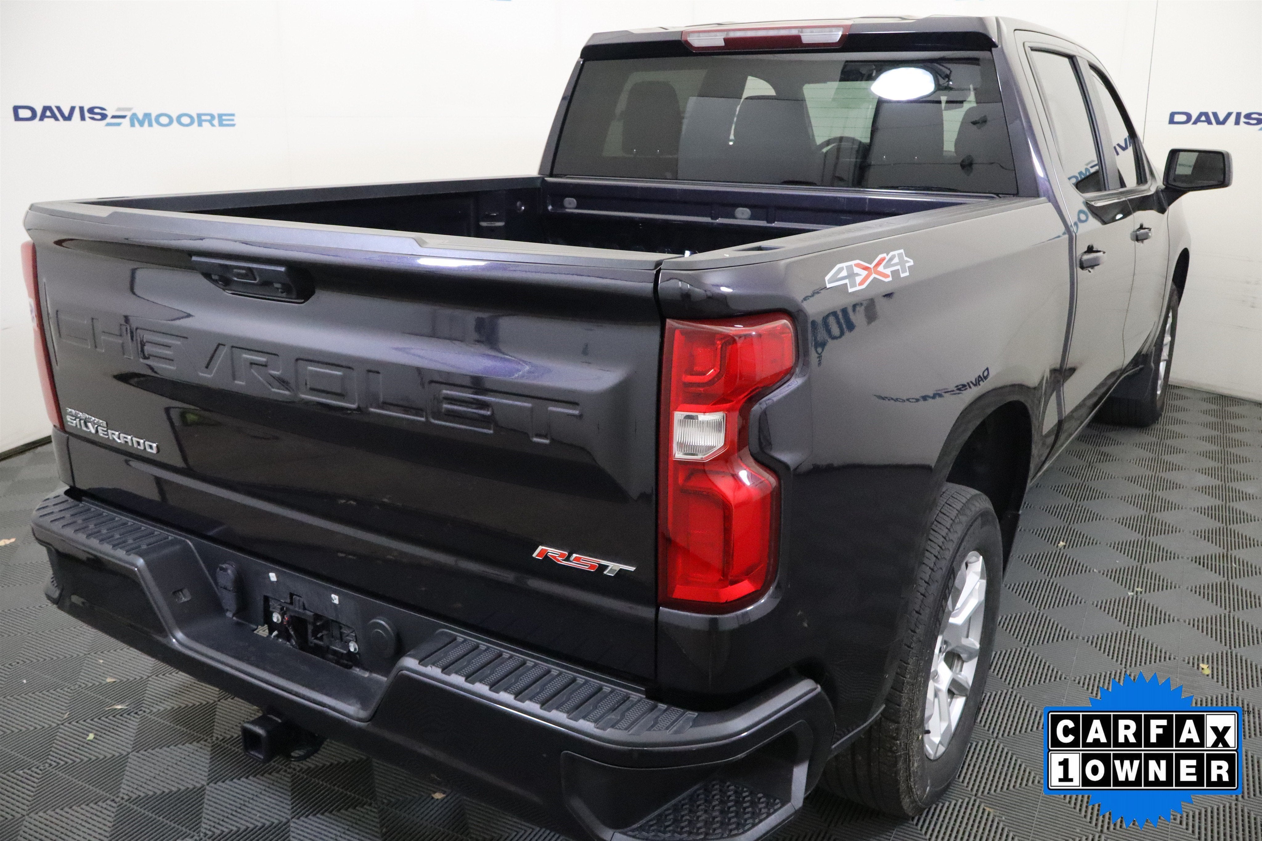 2023 Chevrolet Silverado 1500 RST Crew Cab 4WD