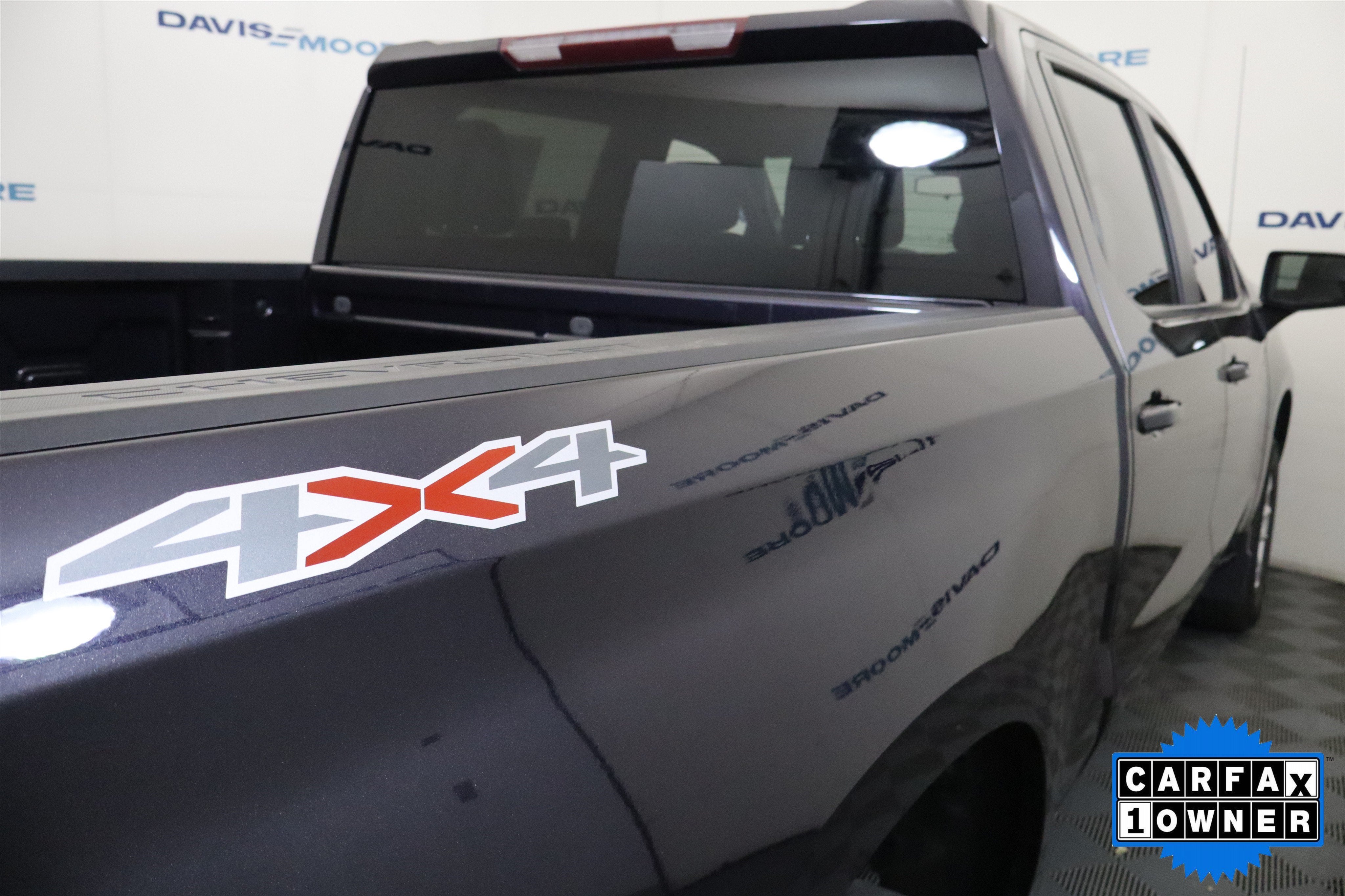 2023 Chevrolet Silverado 1500 RST Crew Cab 4WD
