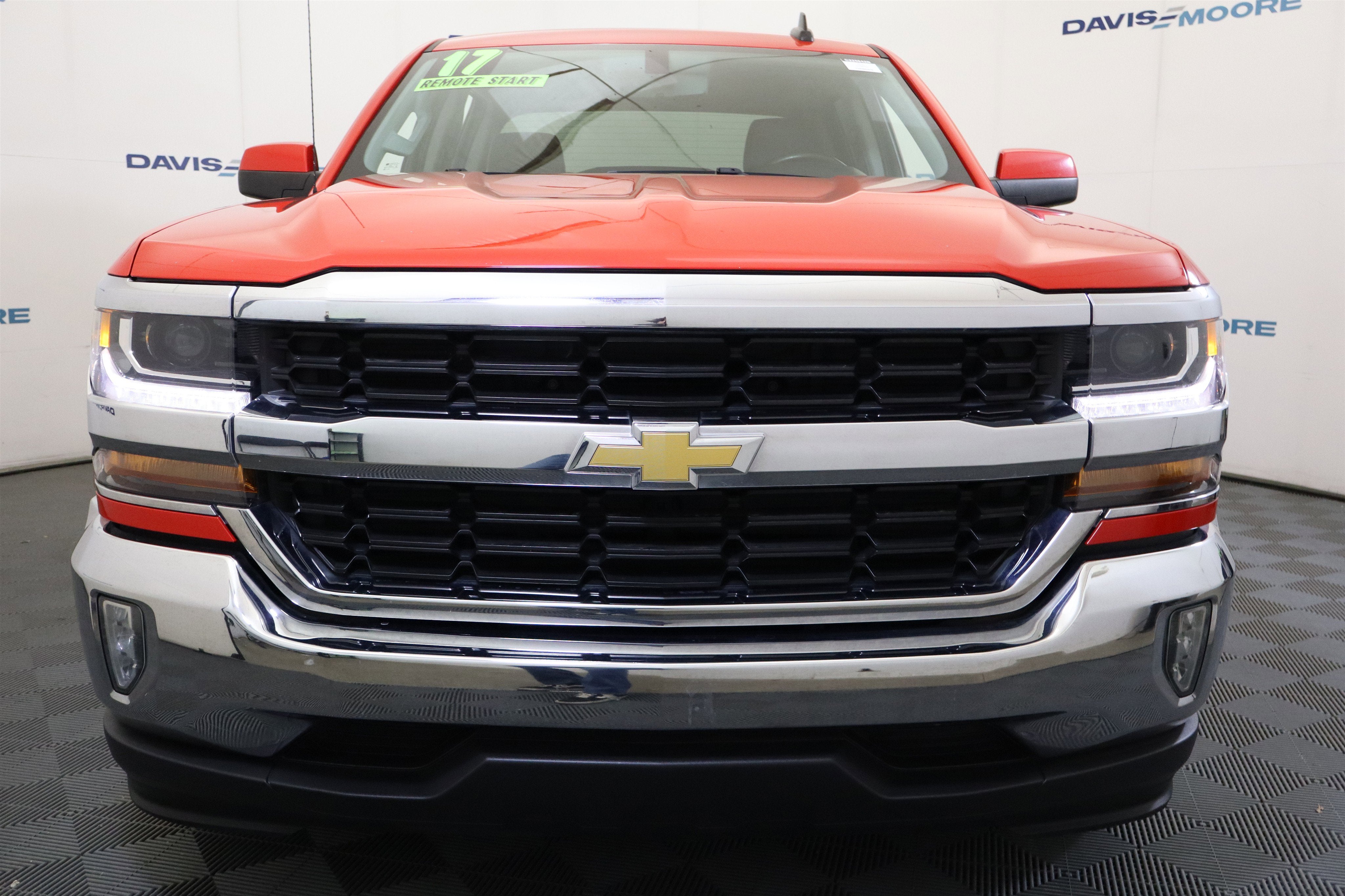 2017 Chevrolet Silverado 1500 LT Crew Cab