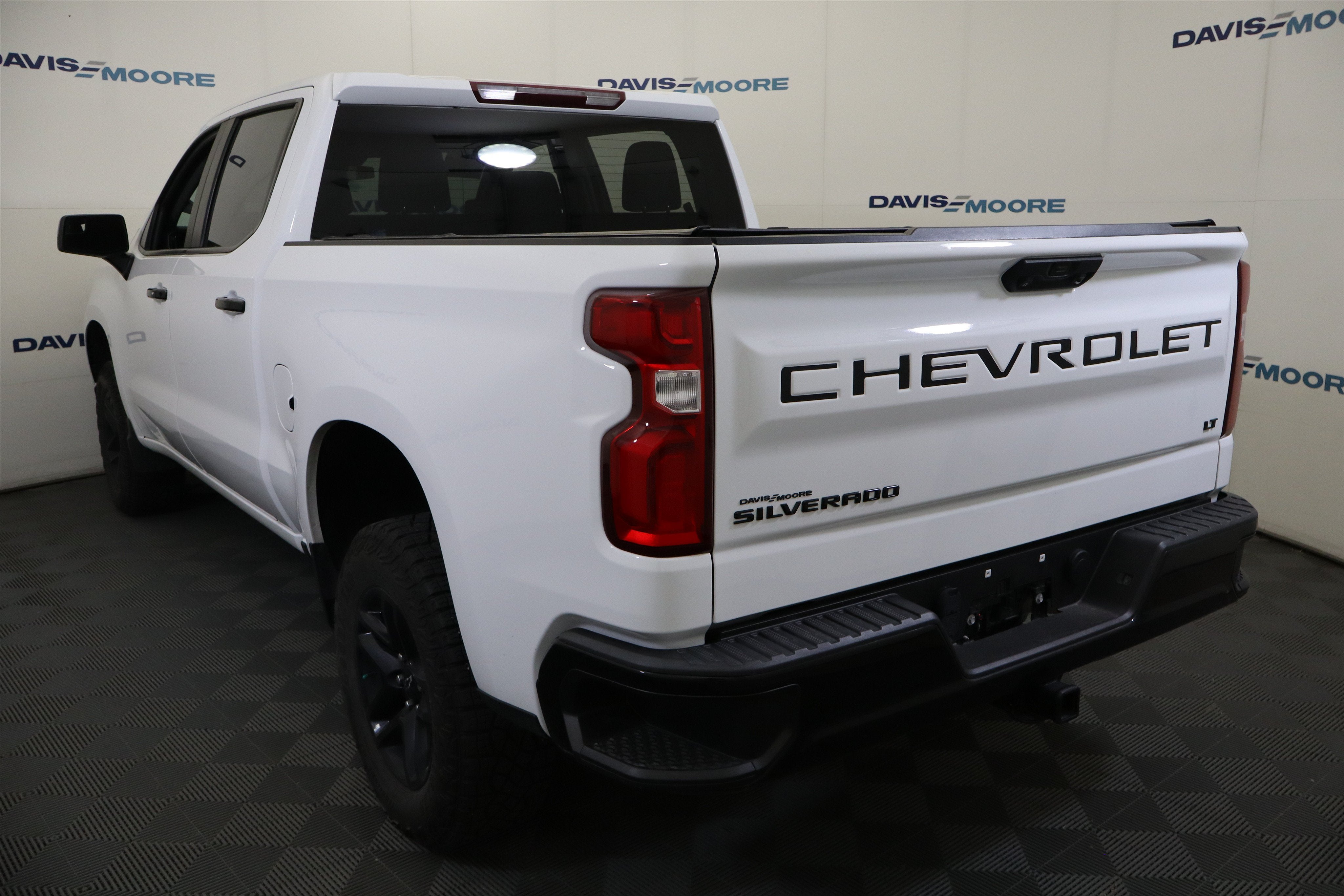 2023 Chevrolet Silverado 1500 LT Trail Boss Crew Cab 4WD