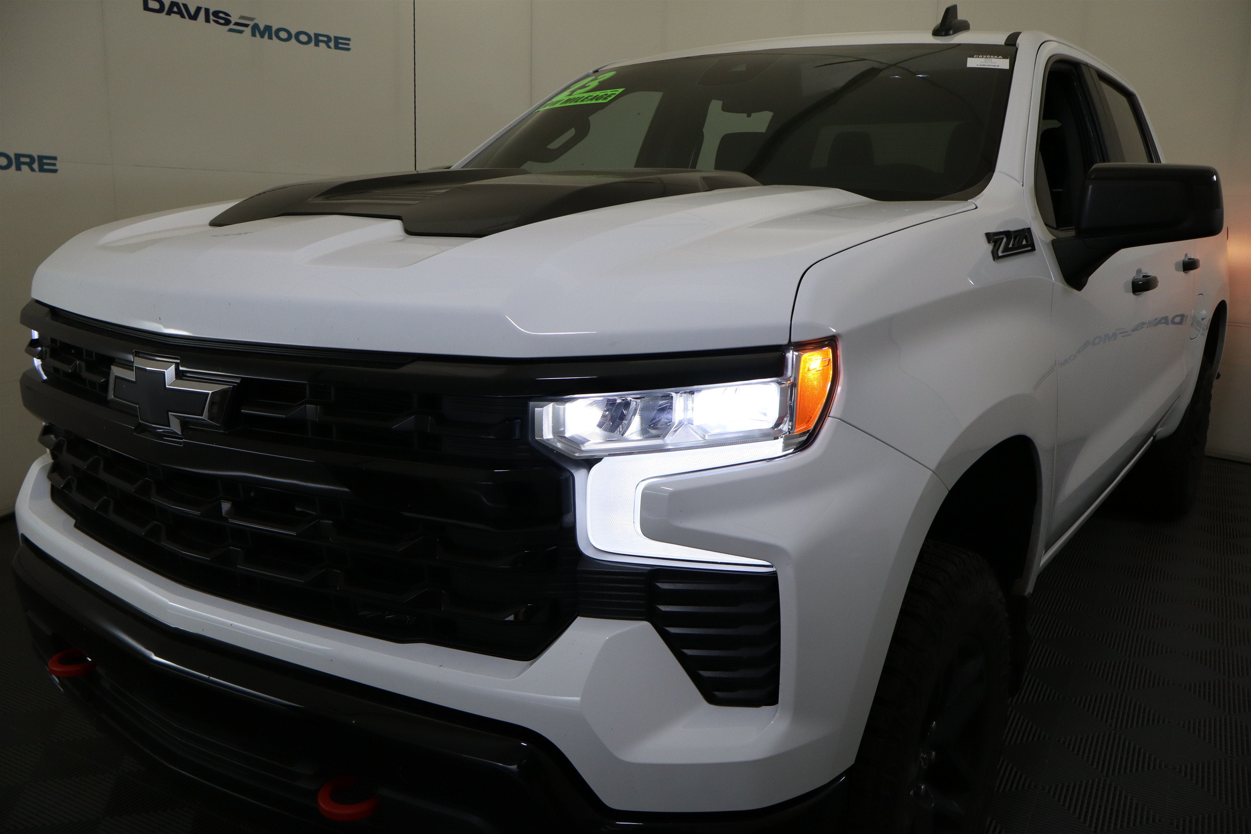 2023 Chevrolet Silverado 1500 LT Trail Boss Crew Cab 4WD