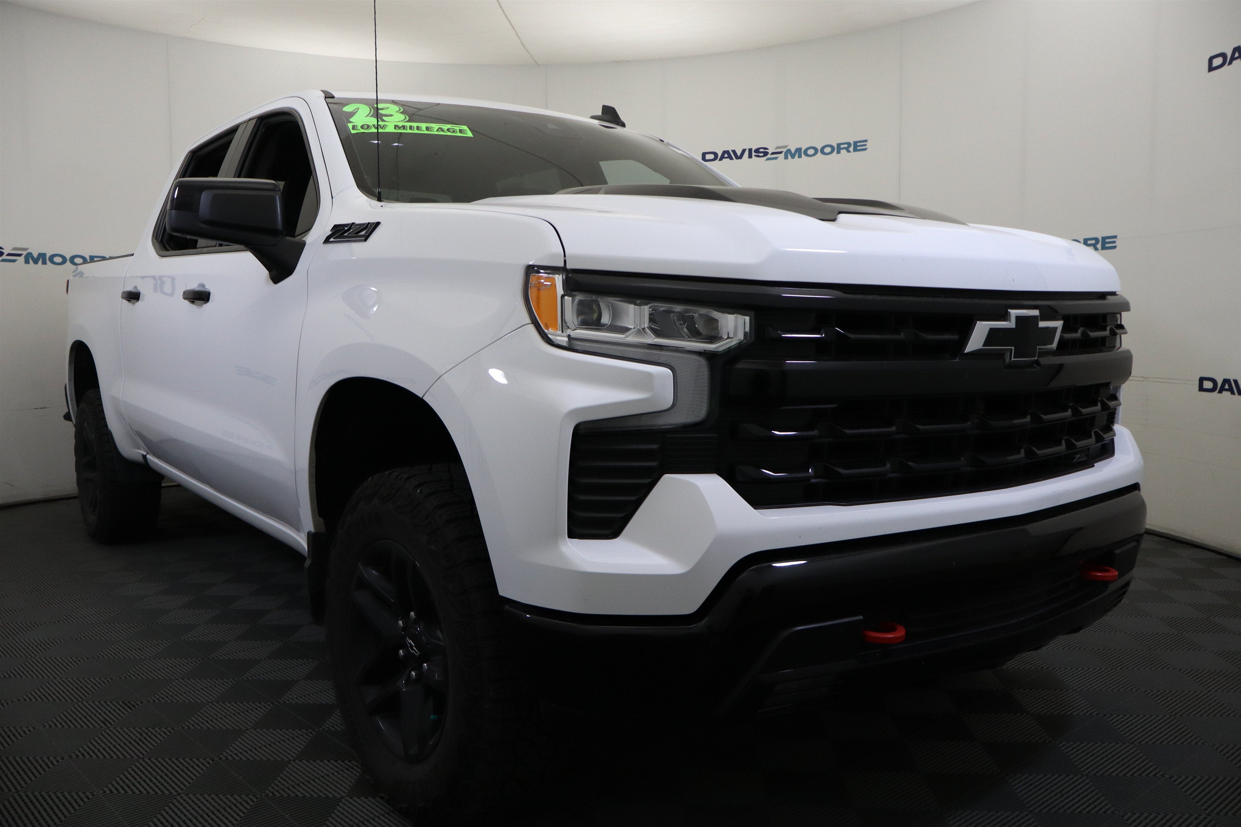 2023 Chevrolet Silverado 1500 LT Trail Boss Crew Cab 4WD