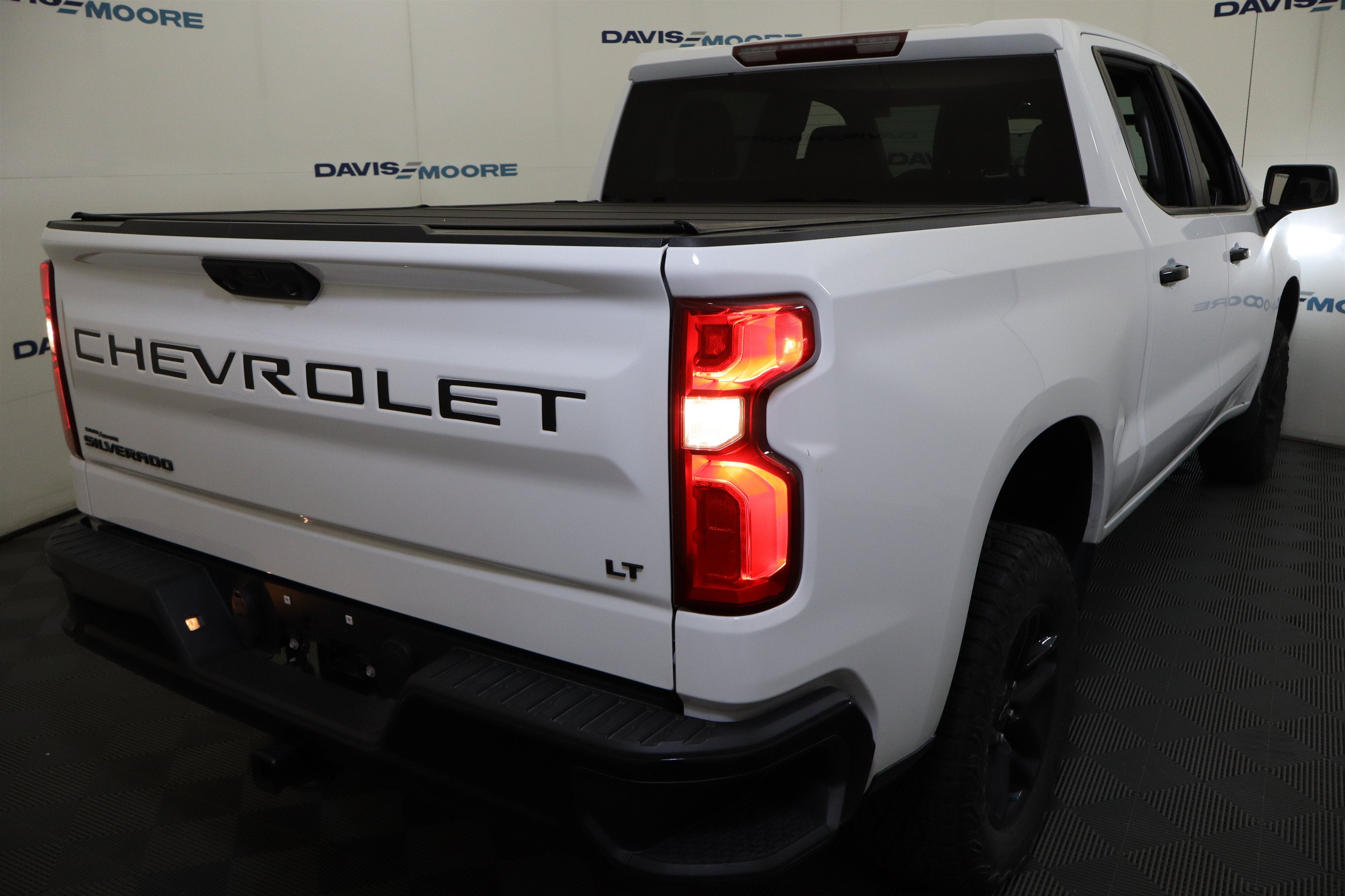2023 Chevrolet Silverado 1500 LT Trail Boss Crew Cab 4WD