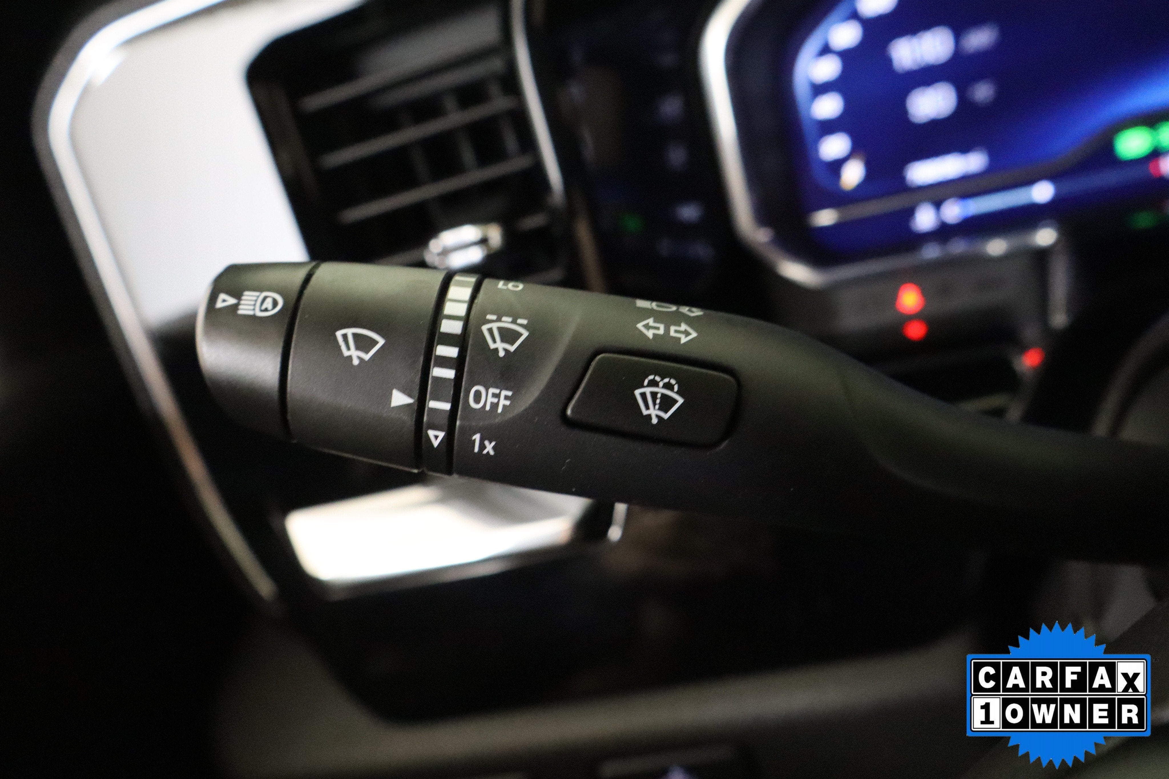 2024 Chevrolet Silverado 1500 LT Crew Cab 4WD