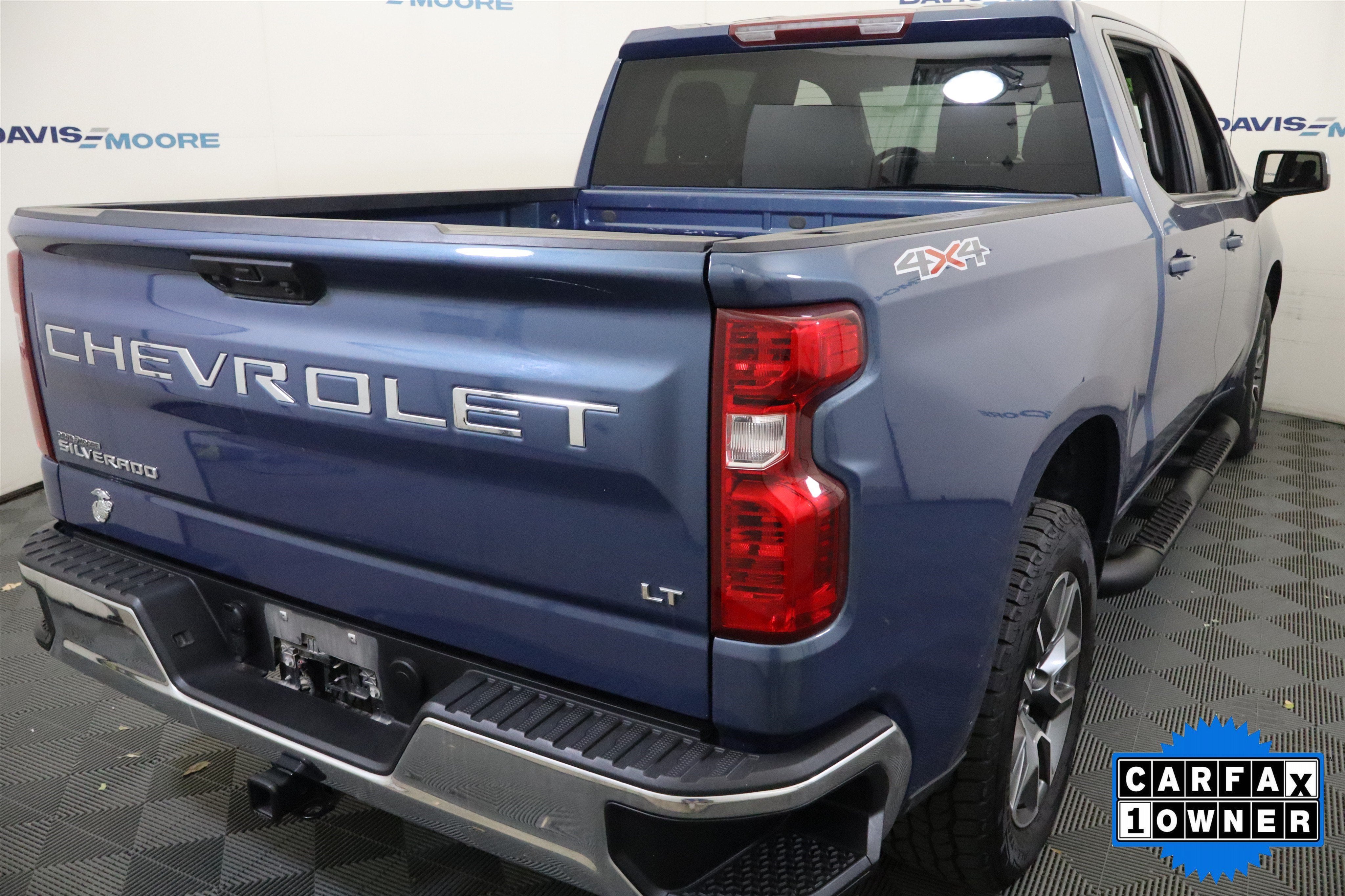 2024 Chevrolet Silverado 1500 LT Crew Cab 4WD