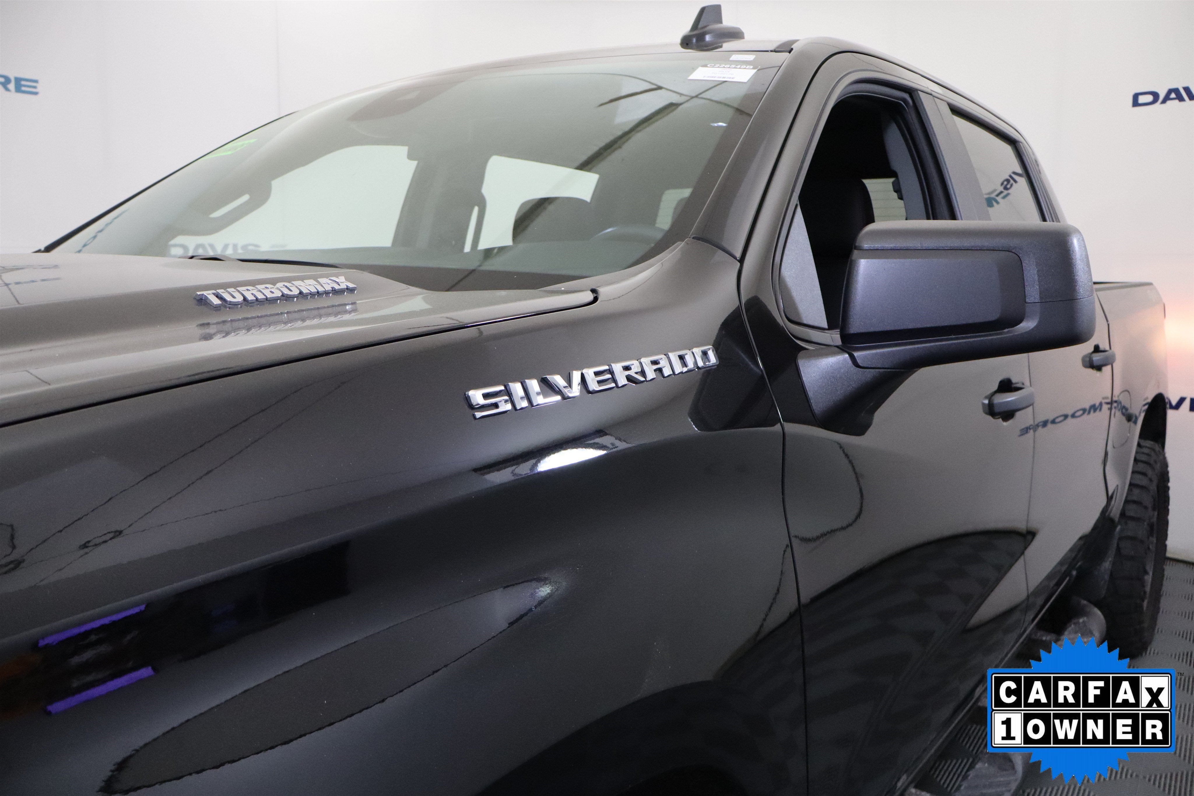 2026 Chevrolet Silverado 1500 Custom Crew Cab 4WD