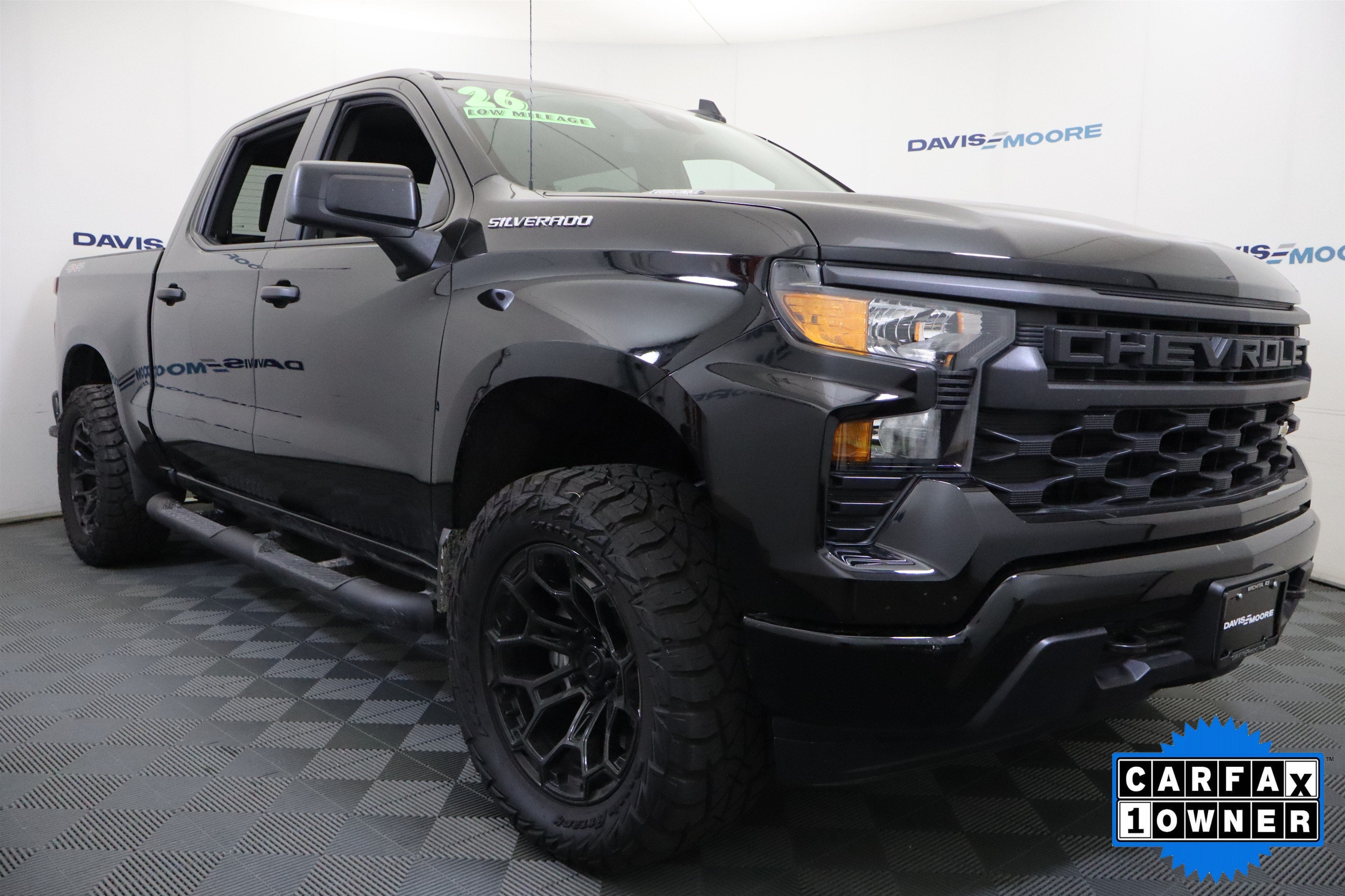 2026 Chevrolet Silverado 1500 Custom Crew Cab 4WD