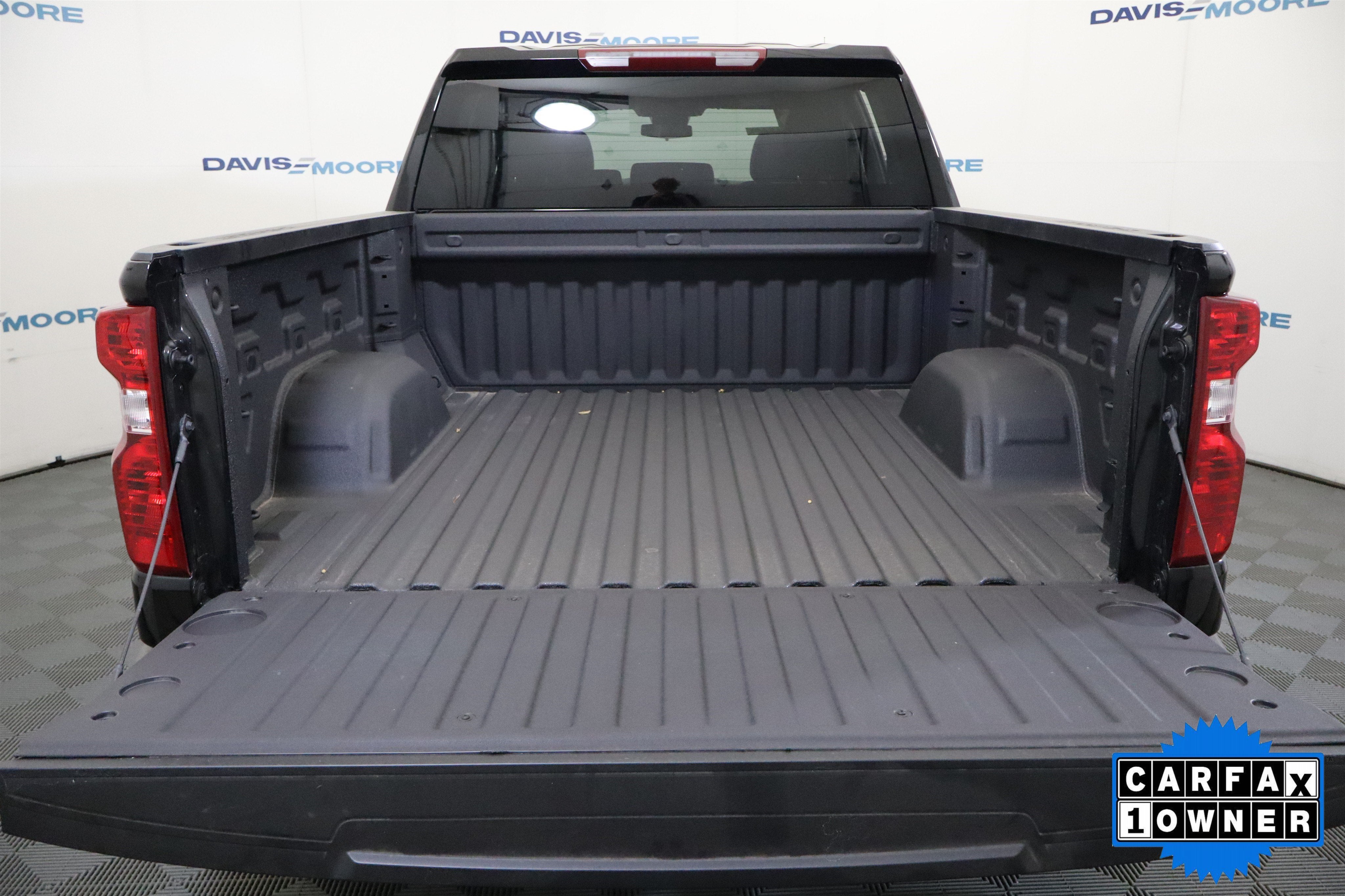 2026 Chevrolet Silverado 1500 Custom Crew Cab 4WD