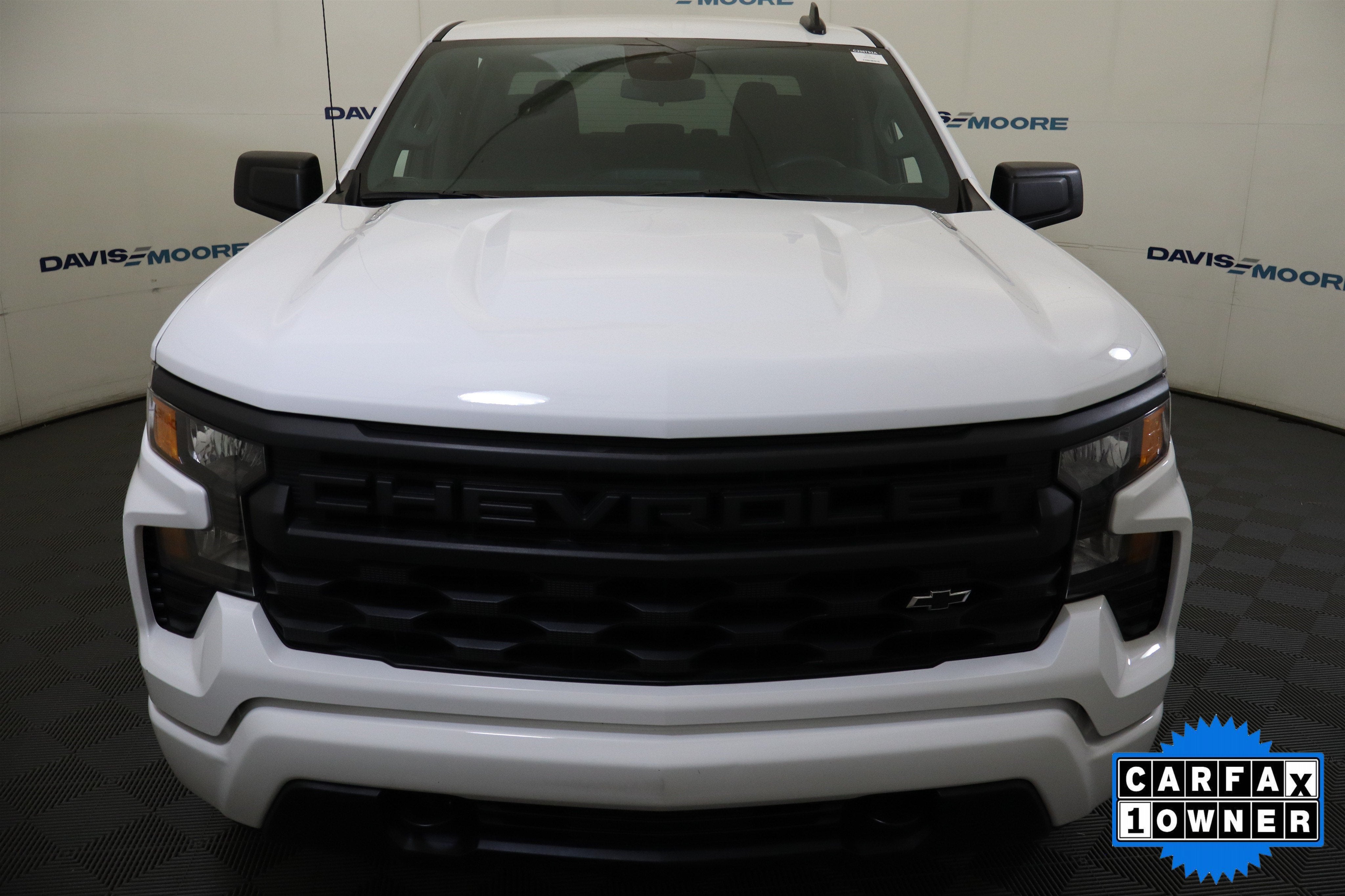 2025 Chevrolet Silverado 1500 Custom Crew Cab 4WD