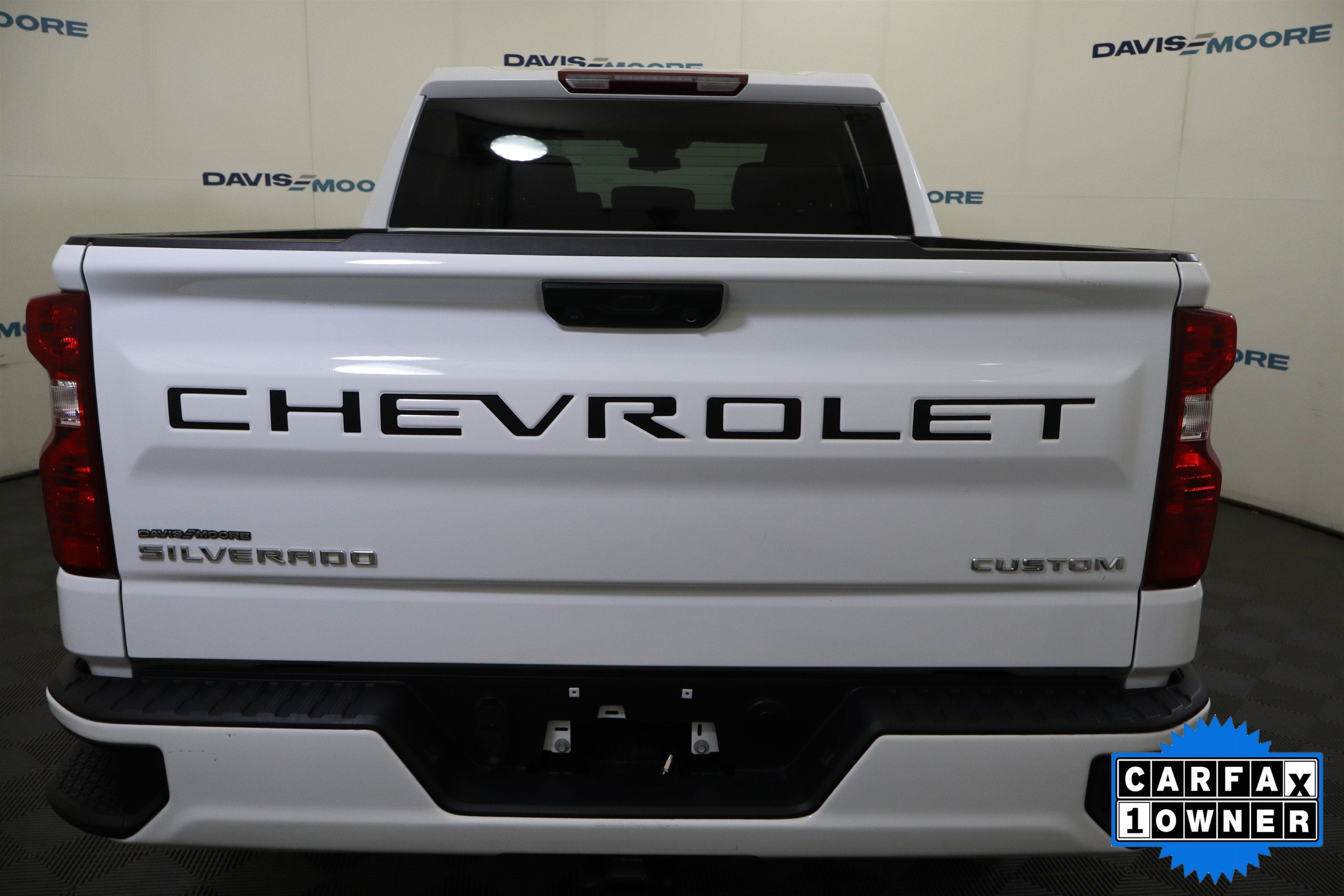 2025 Chevrolet Silverado 1500 Custom Crew Cab 4WD