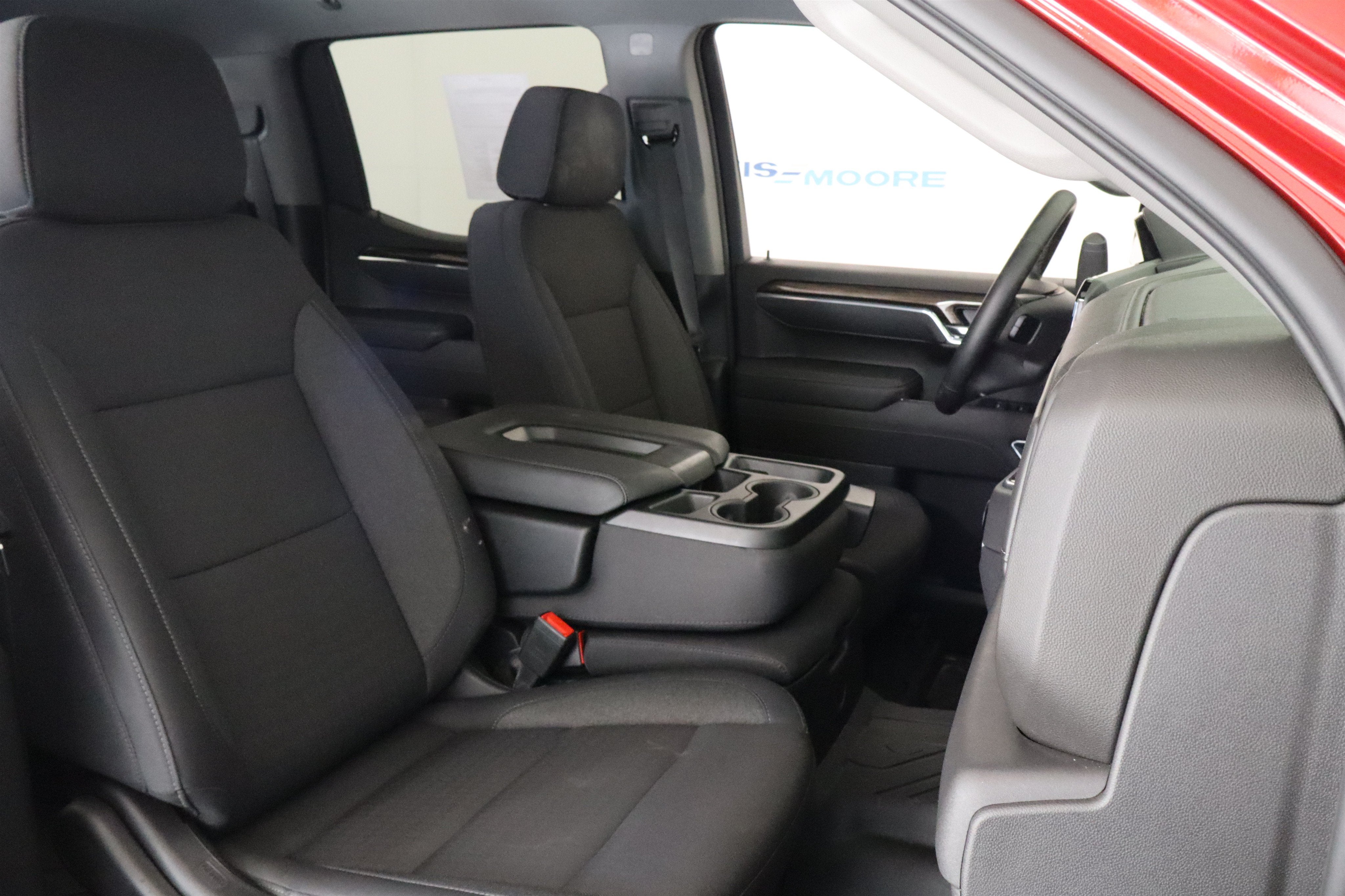 2026 Chevrolet Silverado 1500 RST Crew Cab 4WD