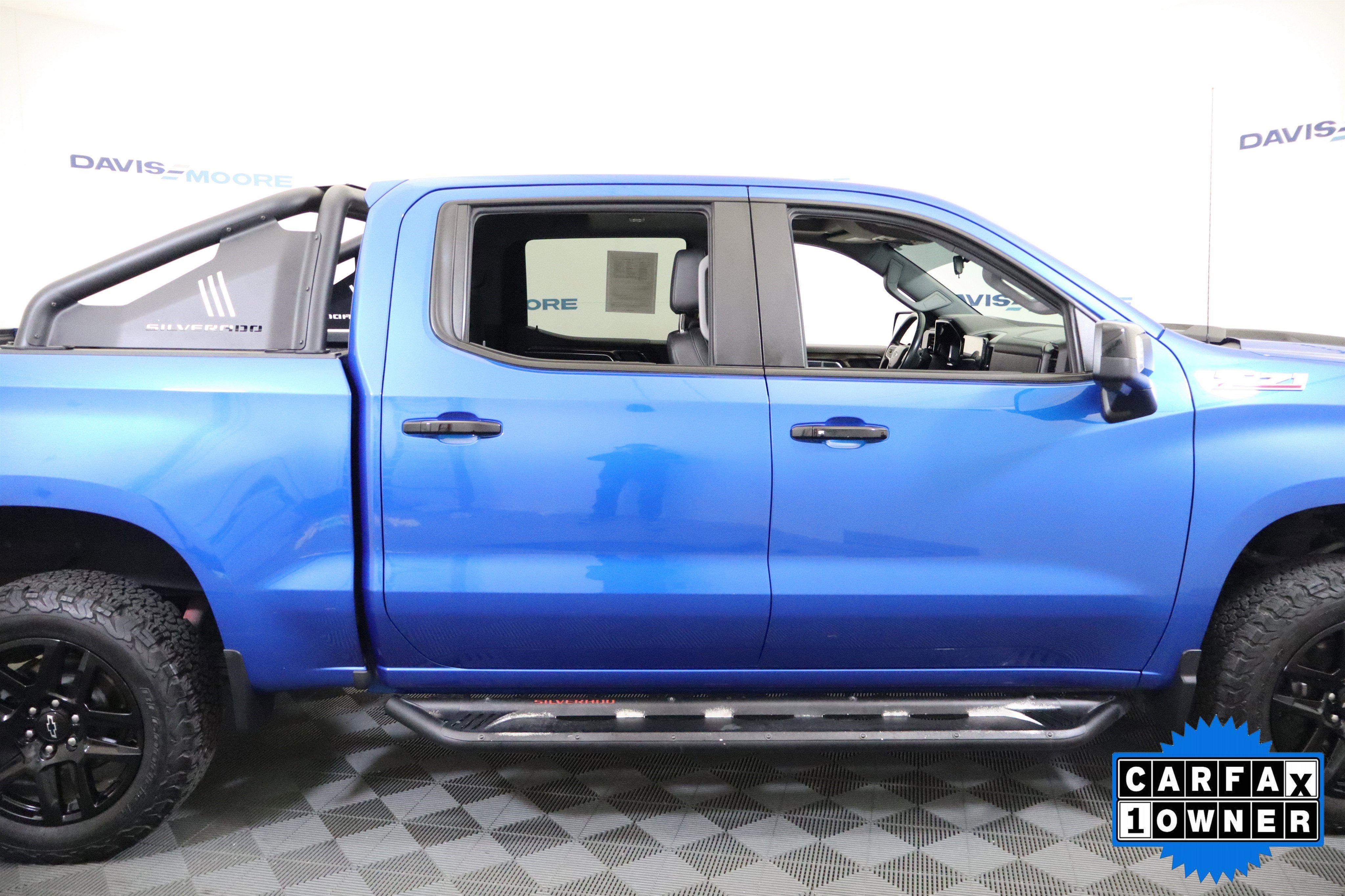 2022 Chevrolet Silverado 1500 LT Trail Boss Crew Cab 4WD