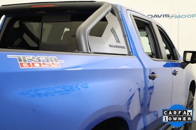 2022 Chevrolet Silverado 1500 LT Trail Boss Crew Cab 4WD