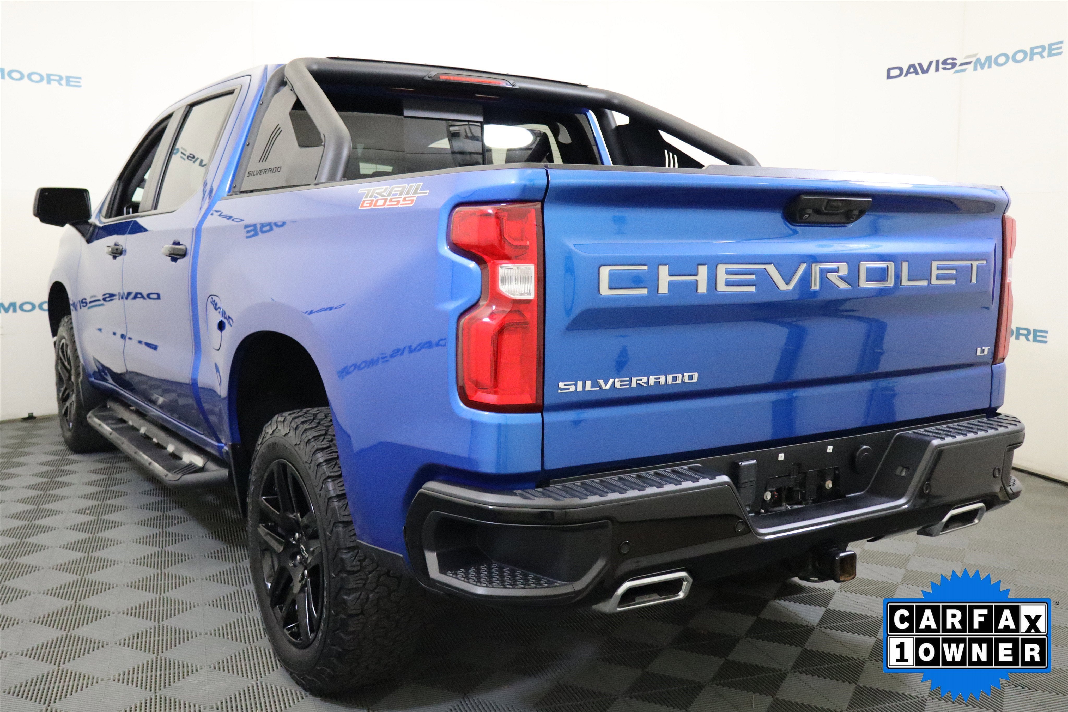 2022 Chevrolet Silverado 1500 LT Trail Boss Crew Cab 4WD