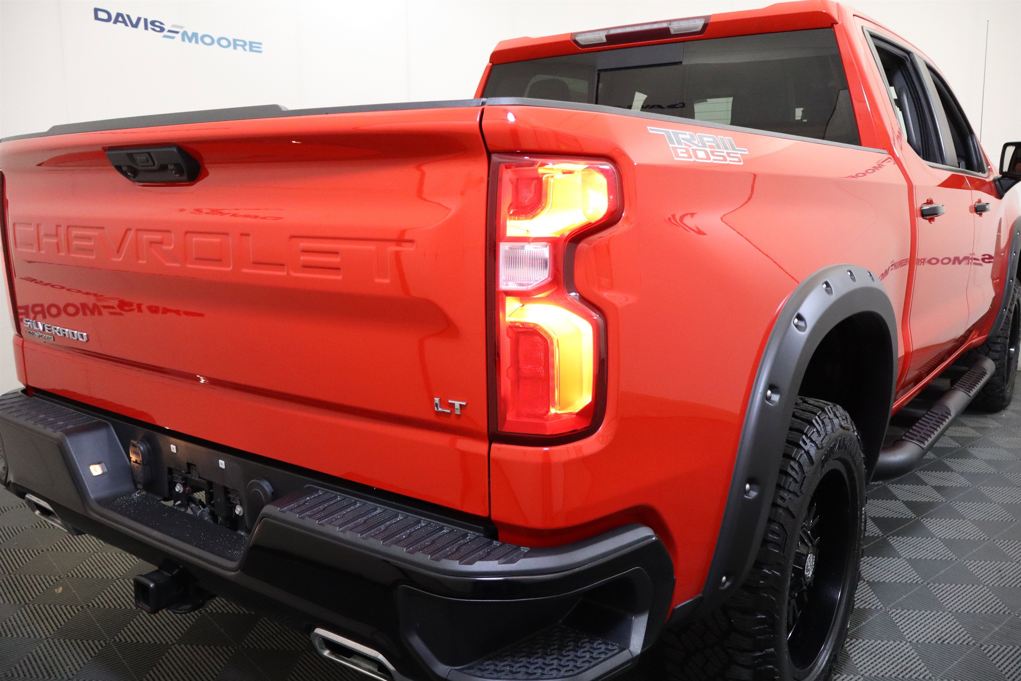 2022 Chevrolet Silverado 1500 LT Trail Boss Crew Cab 4WD