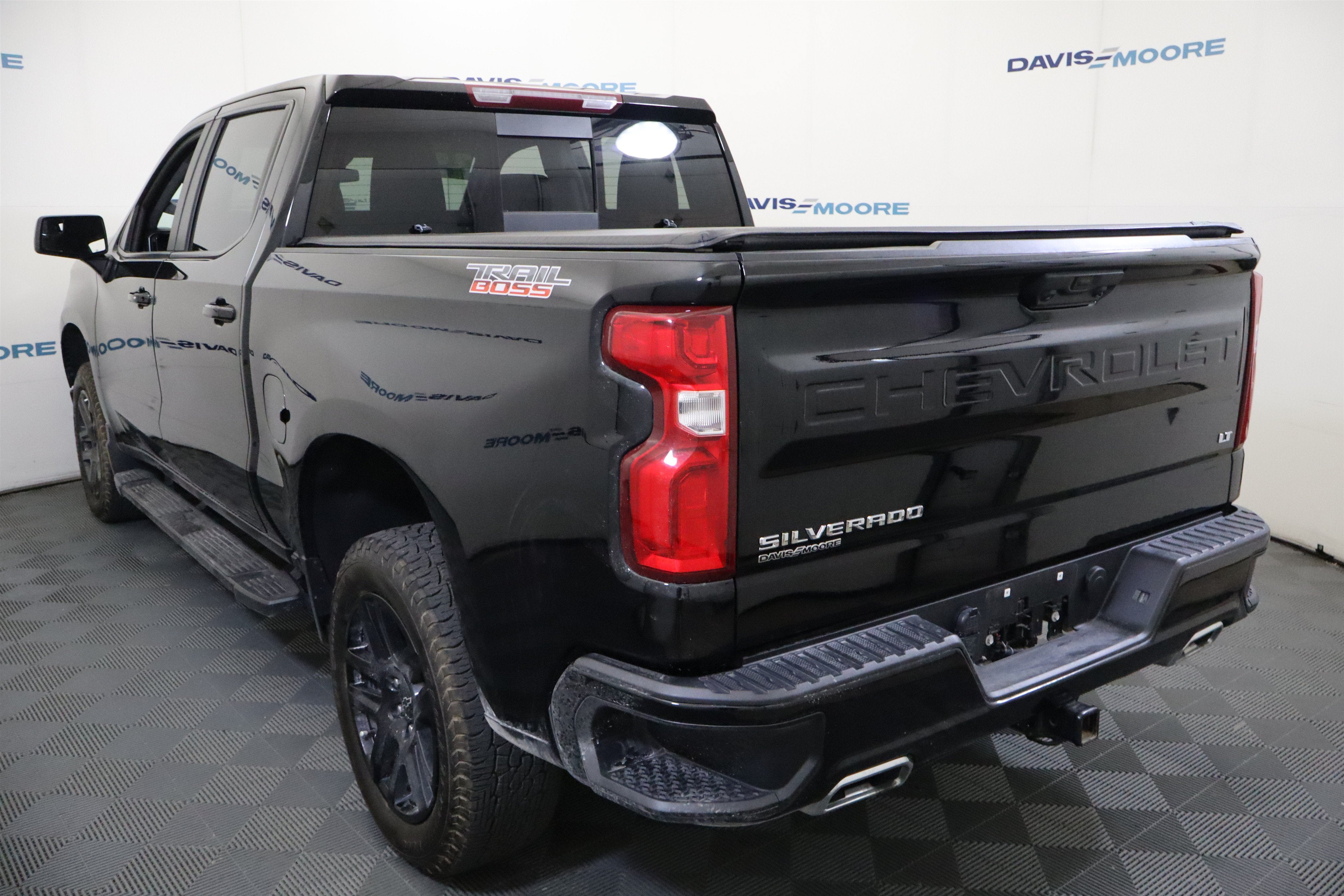 2024 Chevrolet Silverado 1500 LT Trail Boss Crew Cab 4WD