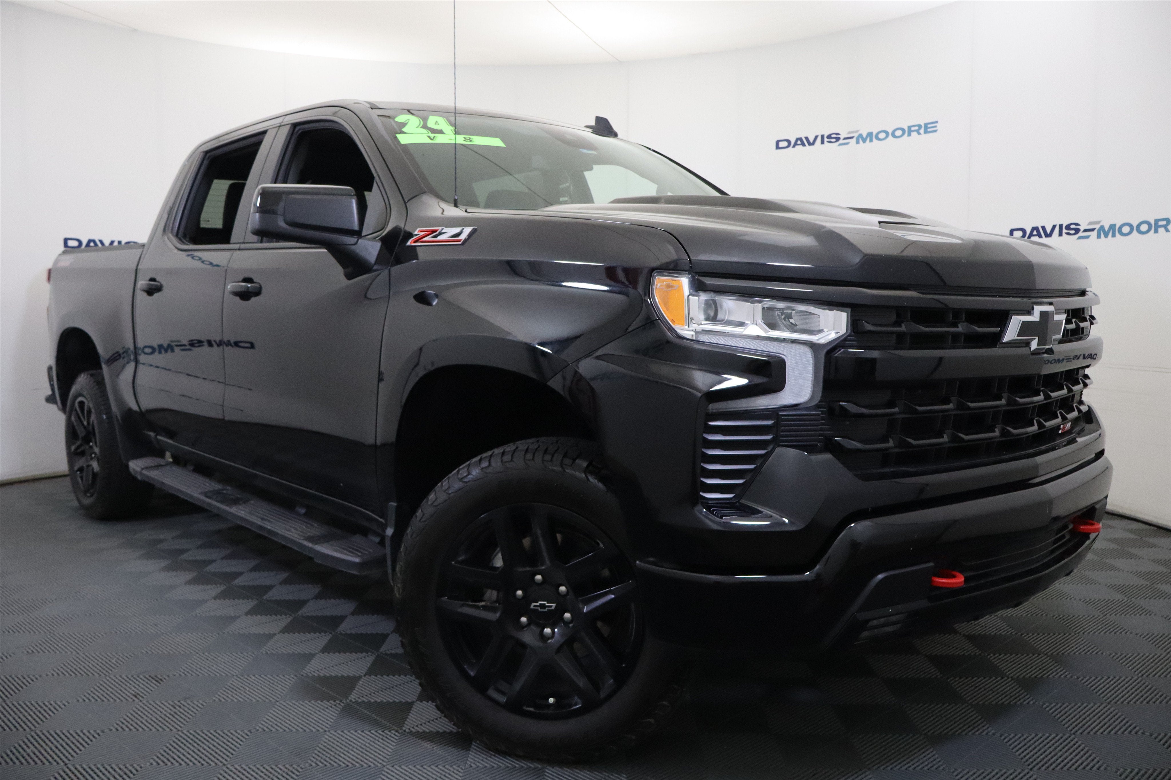 2024 Chevrolet Silverado 1500 LT Trail Boss Crew Cab 4WD