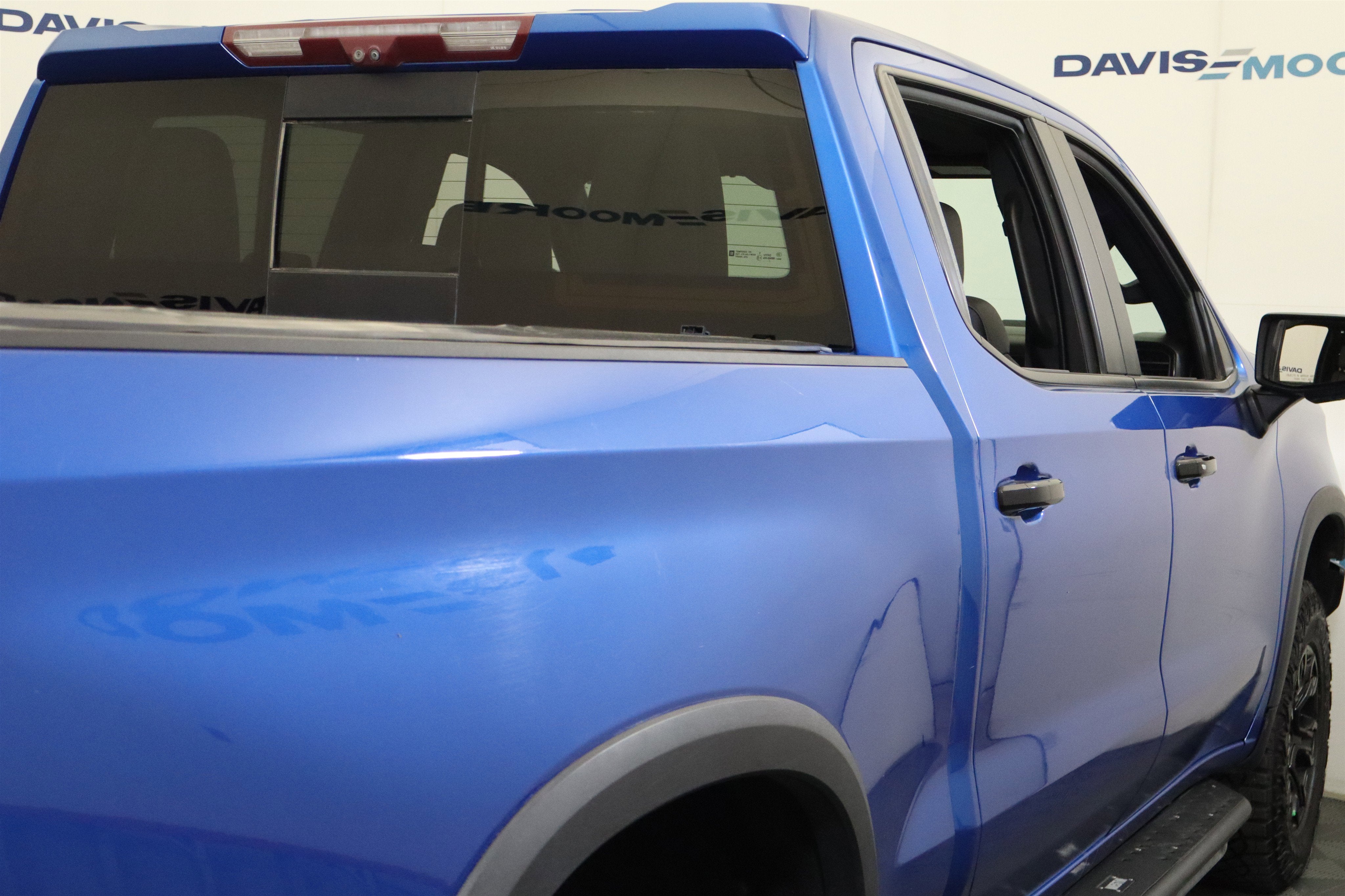 2022 Chevrolet Silverado 1500 ZR2 Crew Cab 4WD