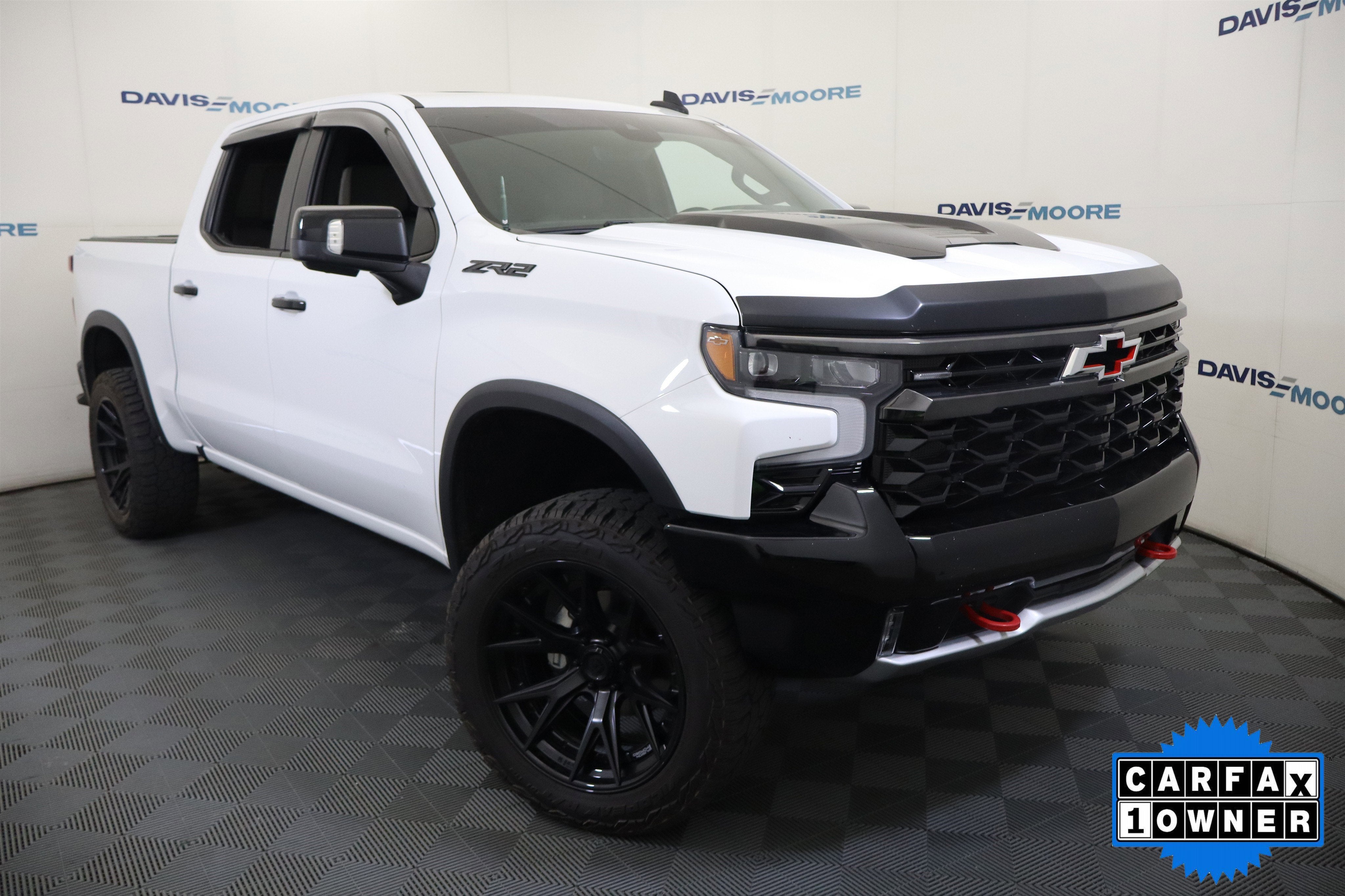 2023 Chevrolet Silverado 1500 ZR2 Crew Cab 4WD