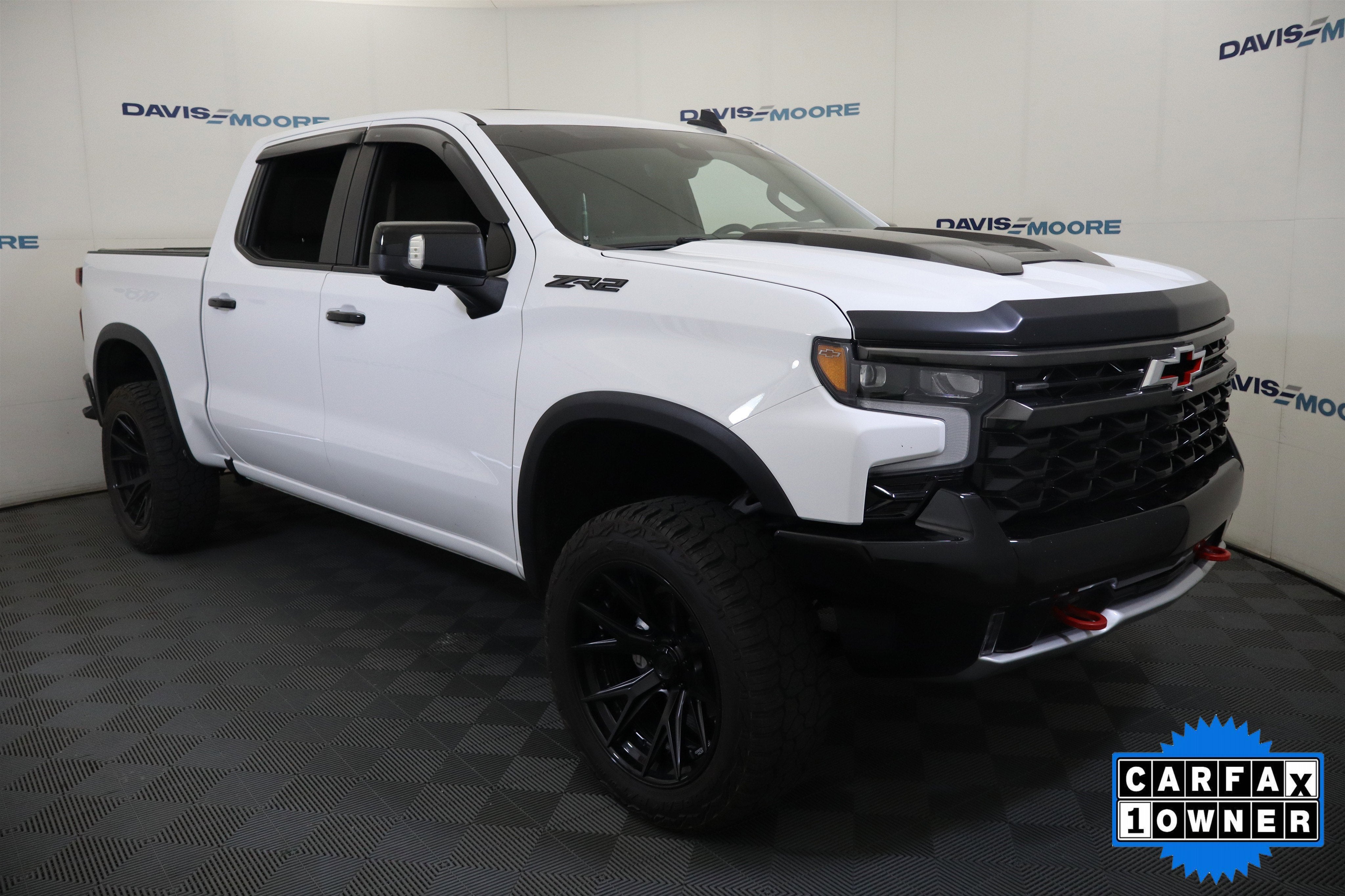 2023 Chevrolet Silverado 1500 ZR2 Crew Cab 4WD