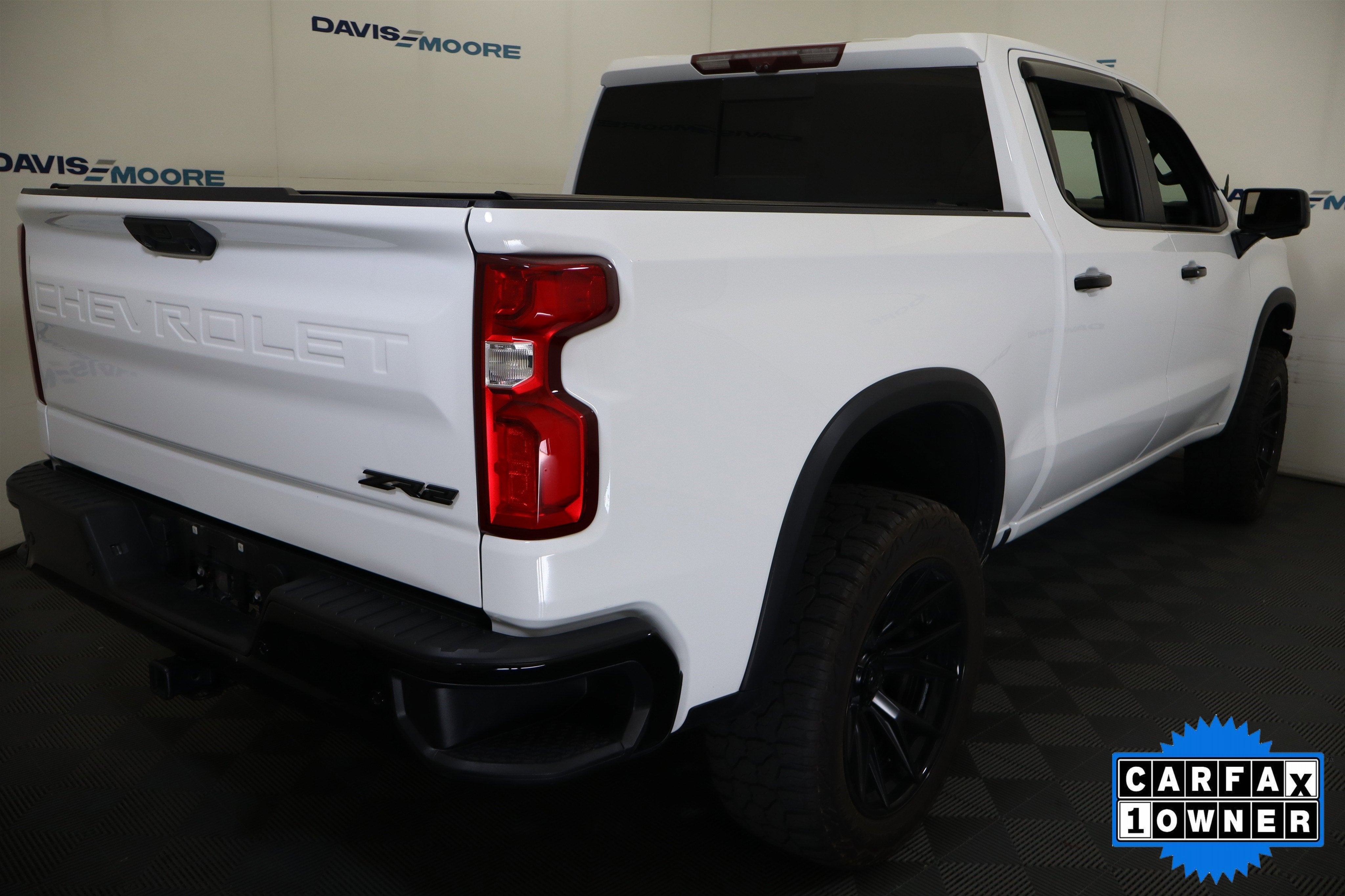 2023 Chevrolet Silverado 1500 ZR2 Crew Cab 4WD