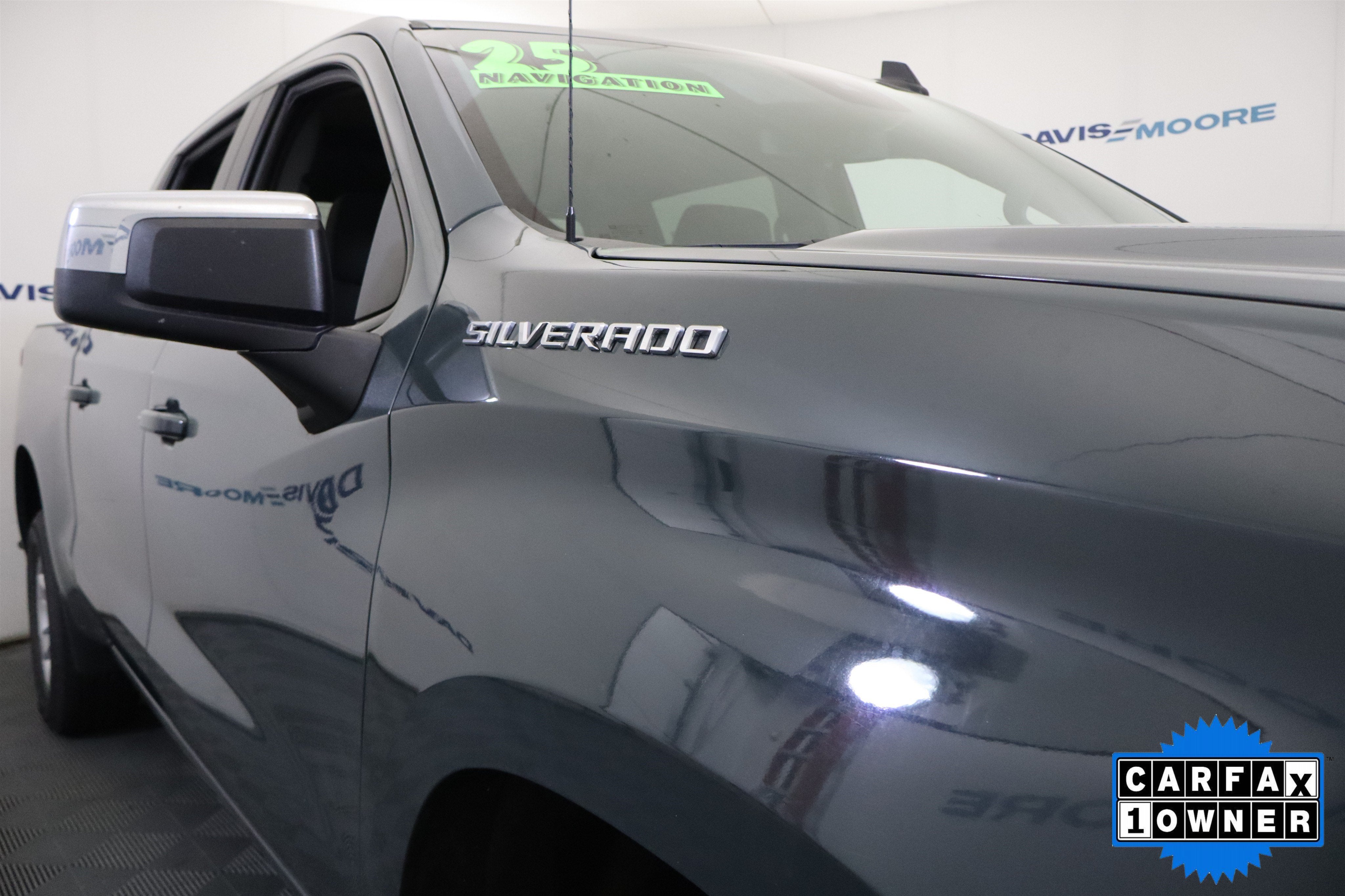 2025 Chevrolet Silverado 1500 LT Crew Cab 4WD
